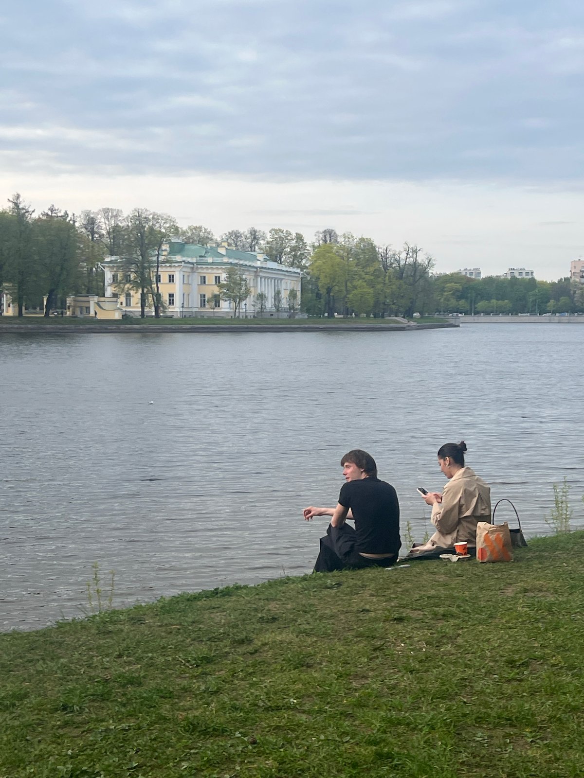 Casual afternoon scenes captured along Saint Petersburg waterfront