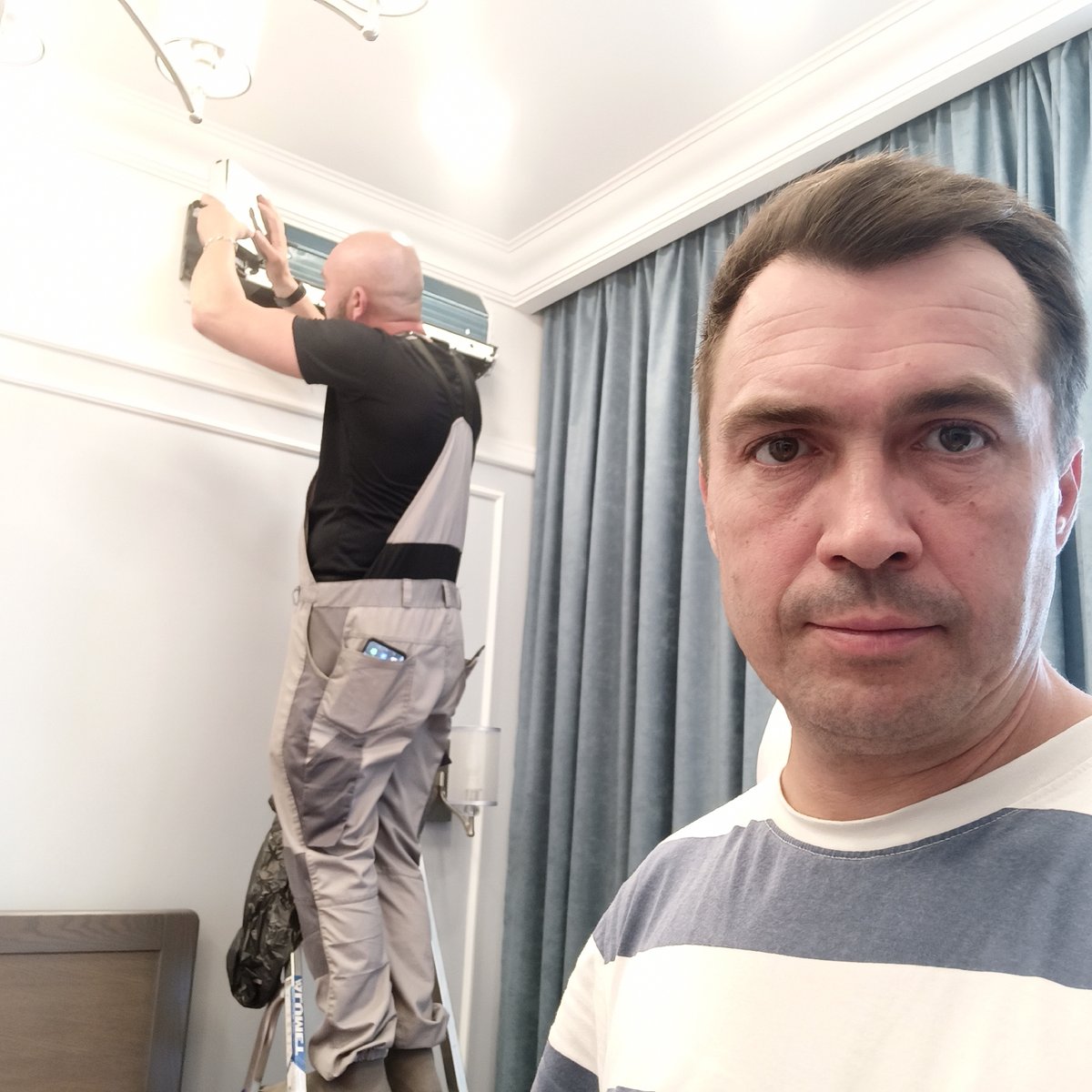 AC unit serviced in a Nizhny Novgorod apartment