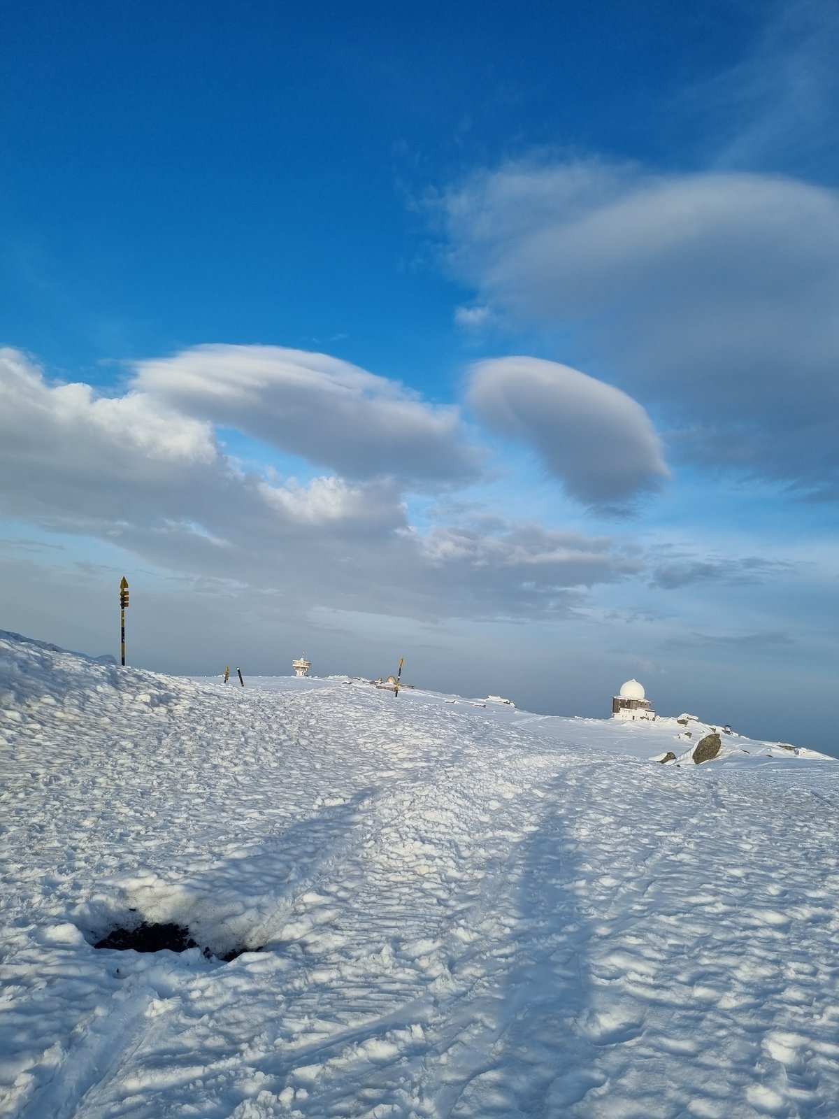 Spring snow documented in Bistritsa mountain area, Bulgaria