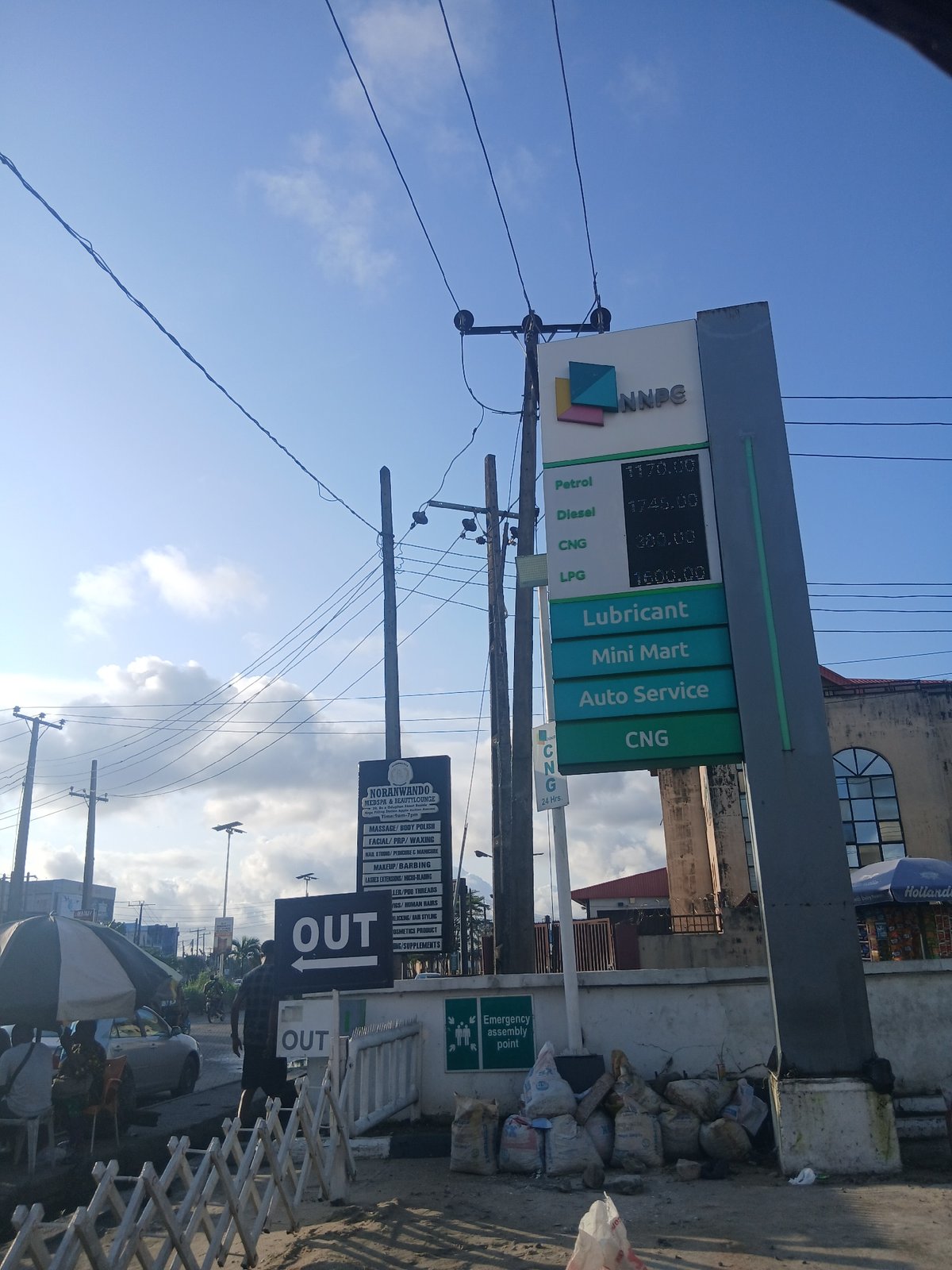 Lagos streets after rain: flooding, fuel stops, and daily movement