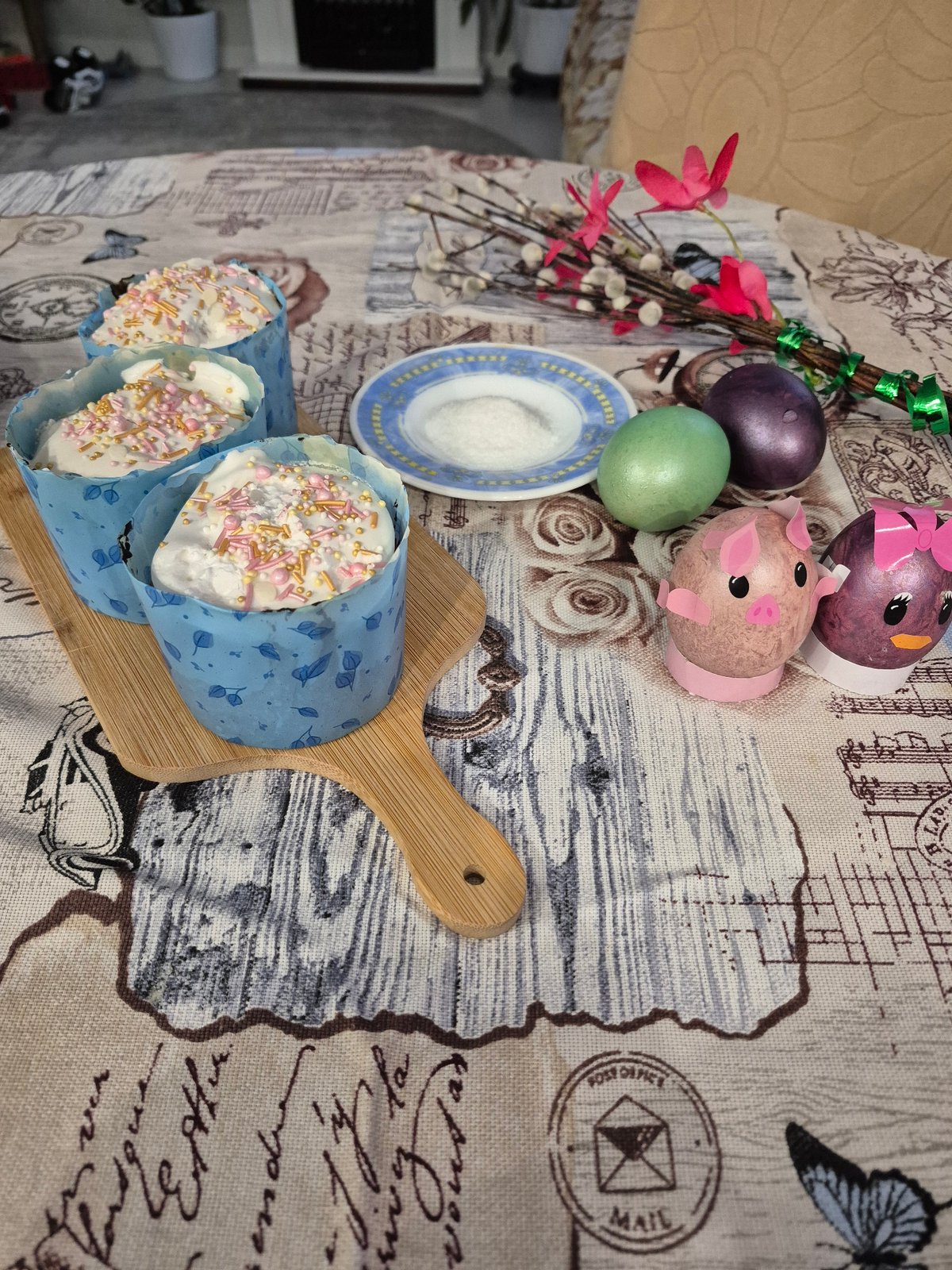 Easter preparations documented in snowy Chaikovsky, Russia
