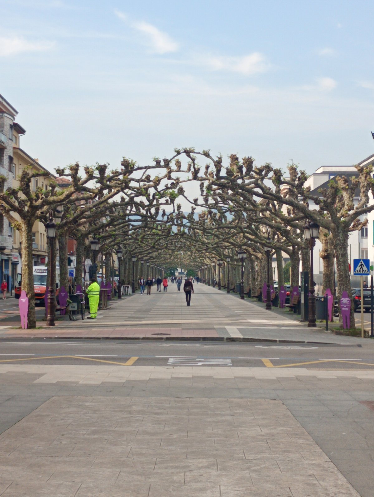 Morning walk captures springtime Torrelavega churches, monuments, public spaces