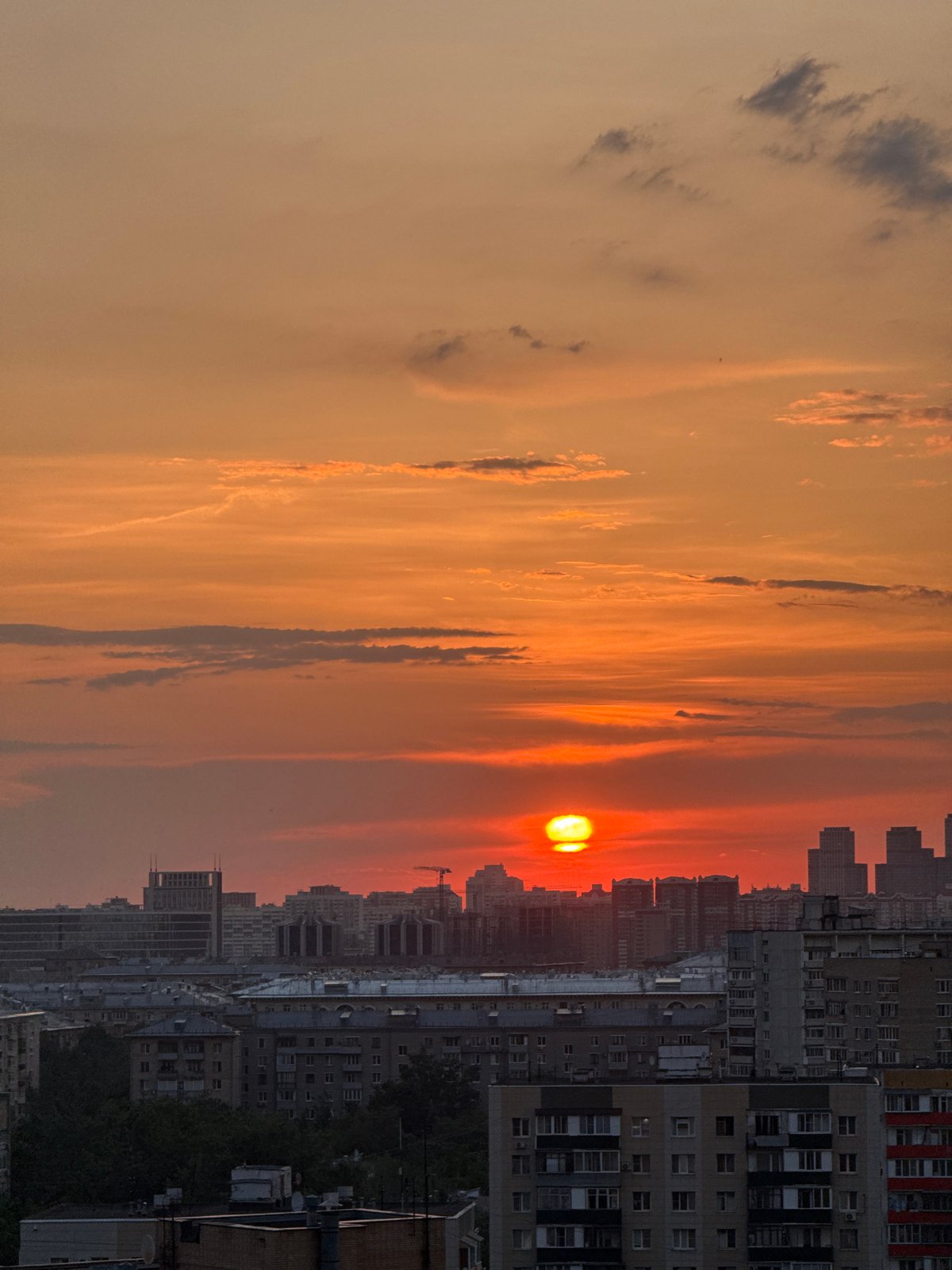 Sunset observed over Moscow skyline May 21, 2026