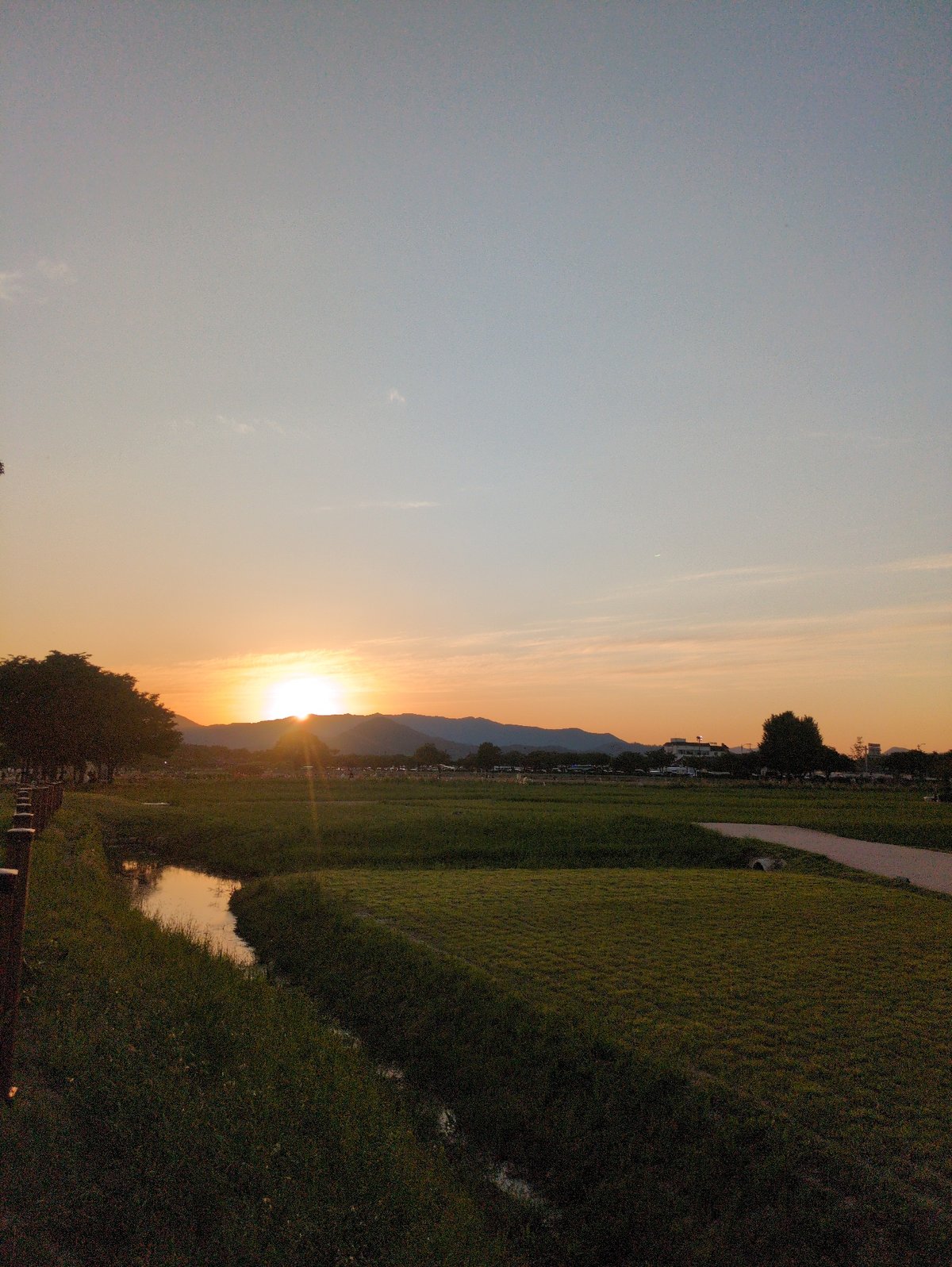 Tourists explore historic Gyeongju during 2026 Silla Moonlight Trip event