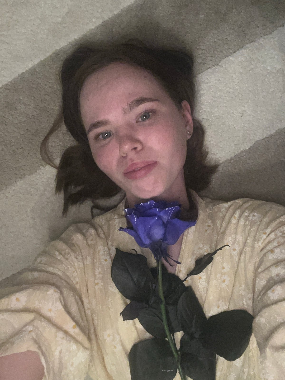 Woman documents daily routine with cat in Chaikovsky home