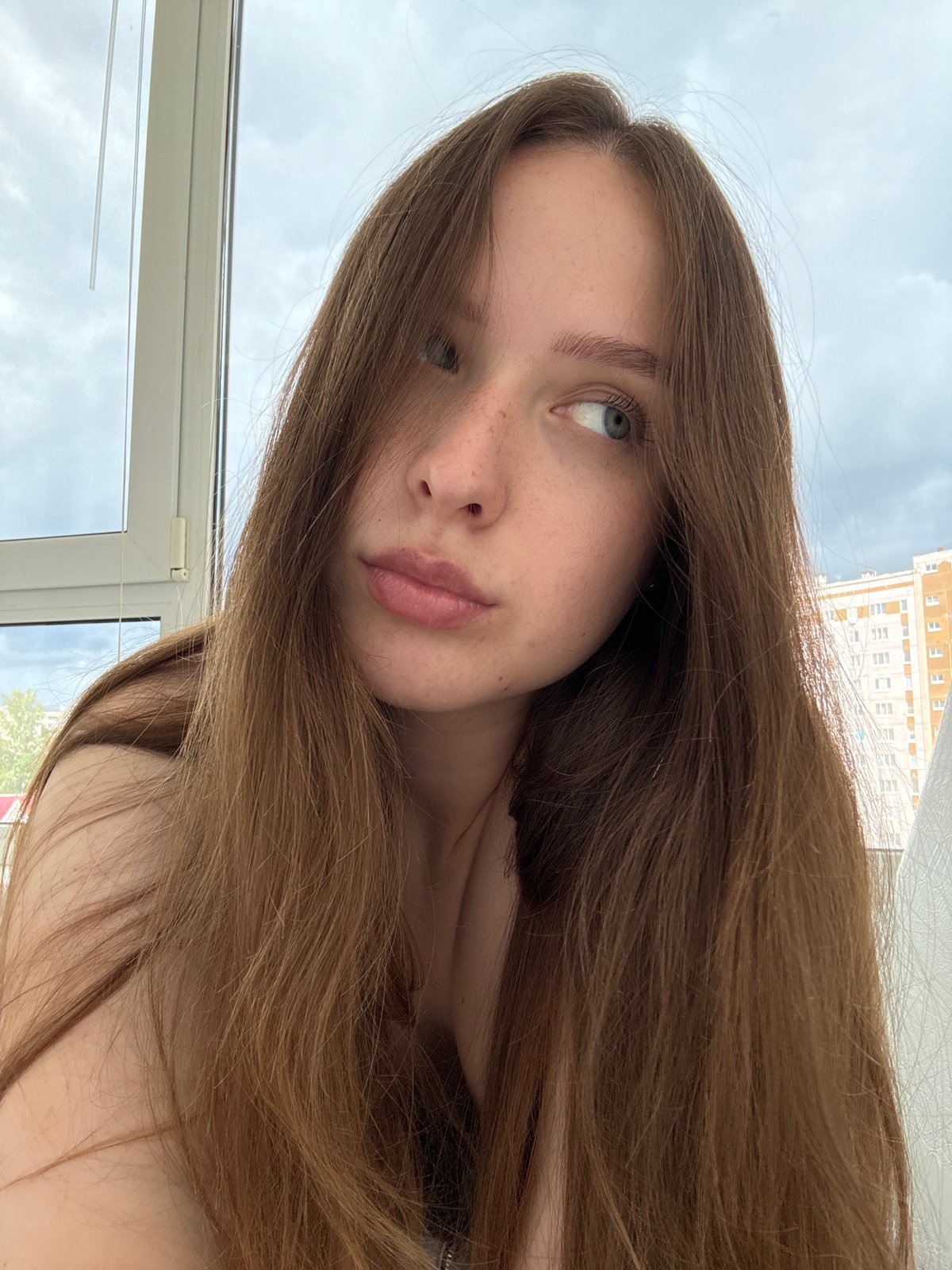 Woman documents personal day and local festival in Chaikovsky, Russia