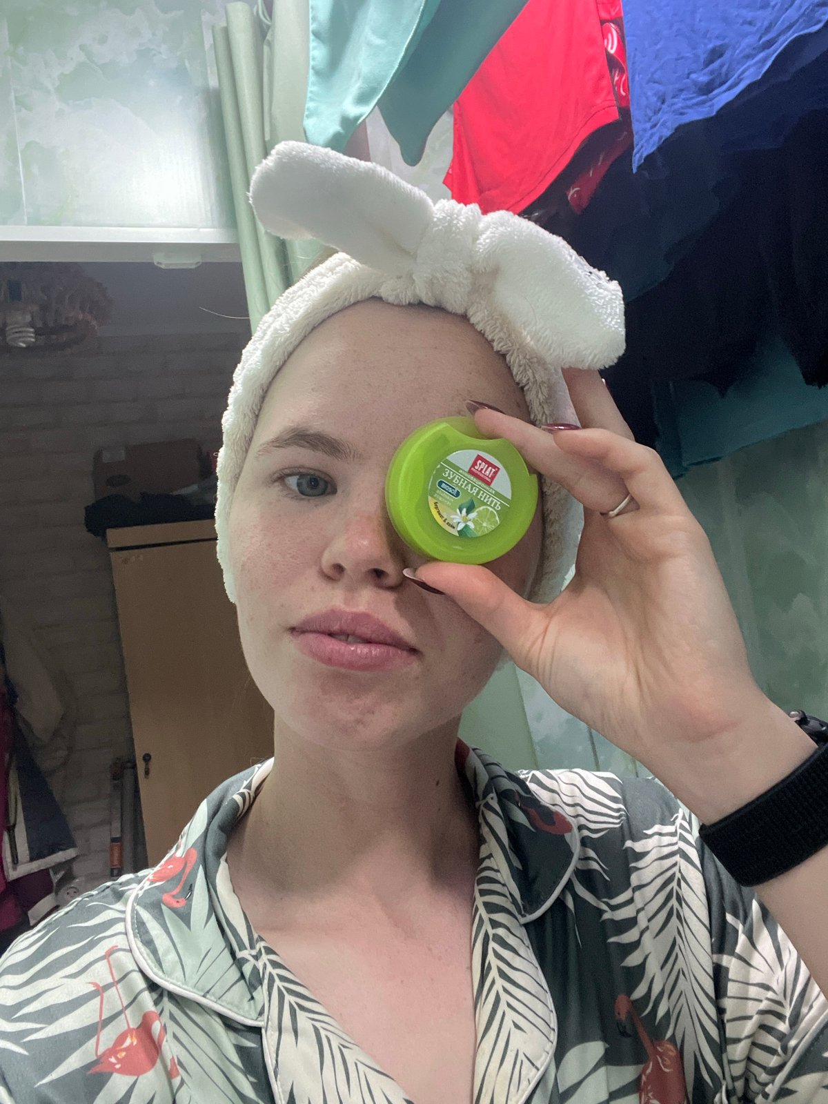 Evening skincare routine and a cat on a windowsill, Chaikovsky