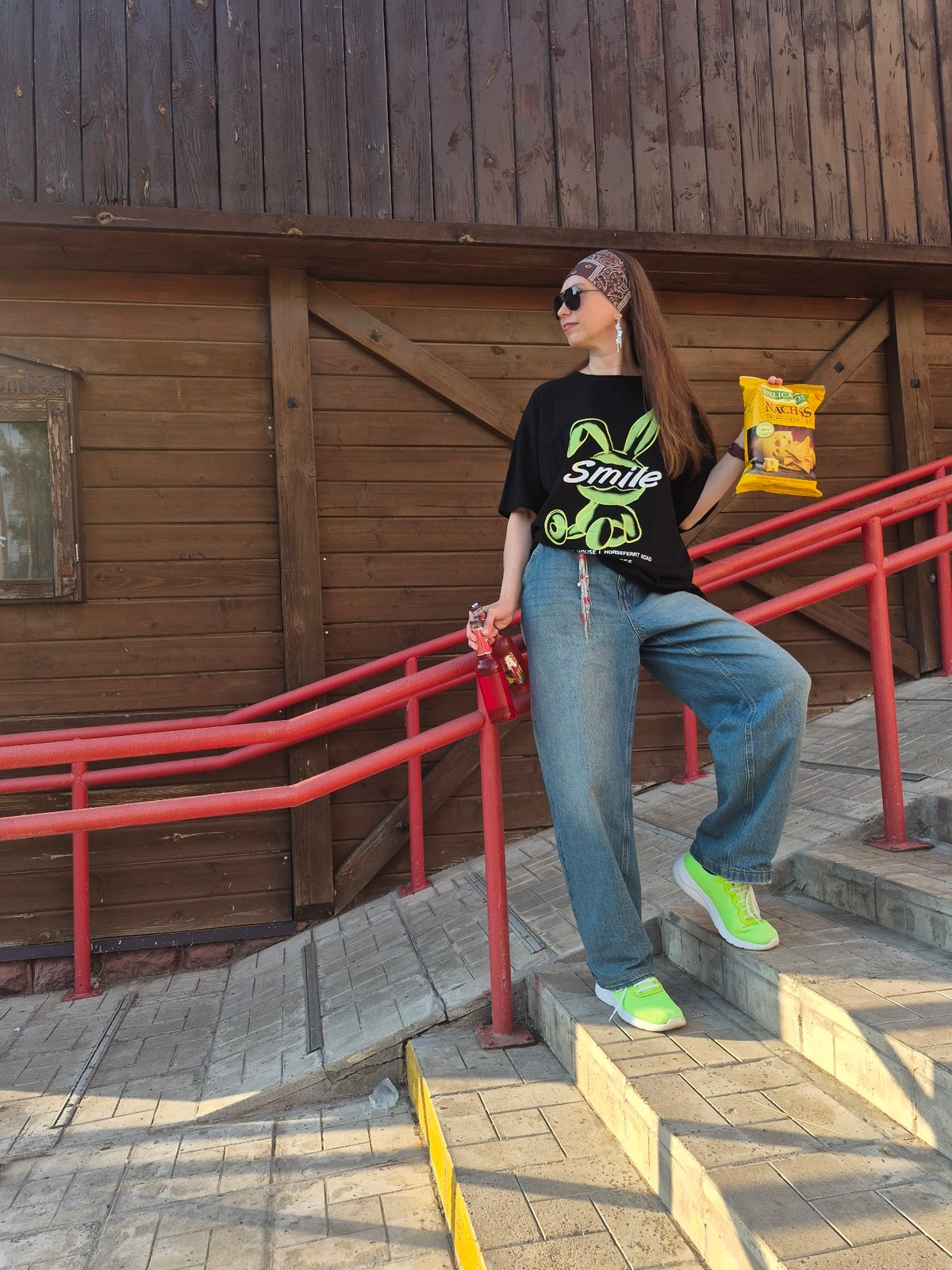 Afternoon portrait sessions and casual moments in Chaikovsky