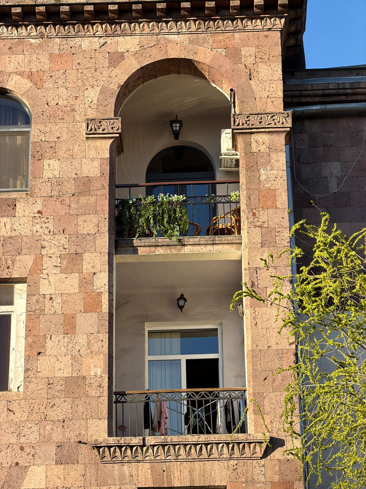 Witness documents afternoon street life, architecture across Yerevan