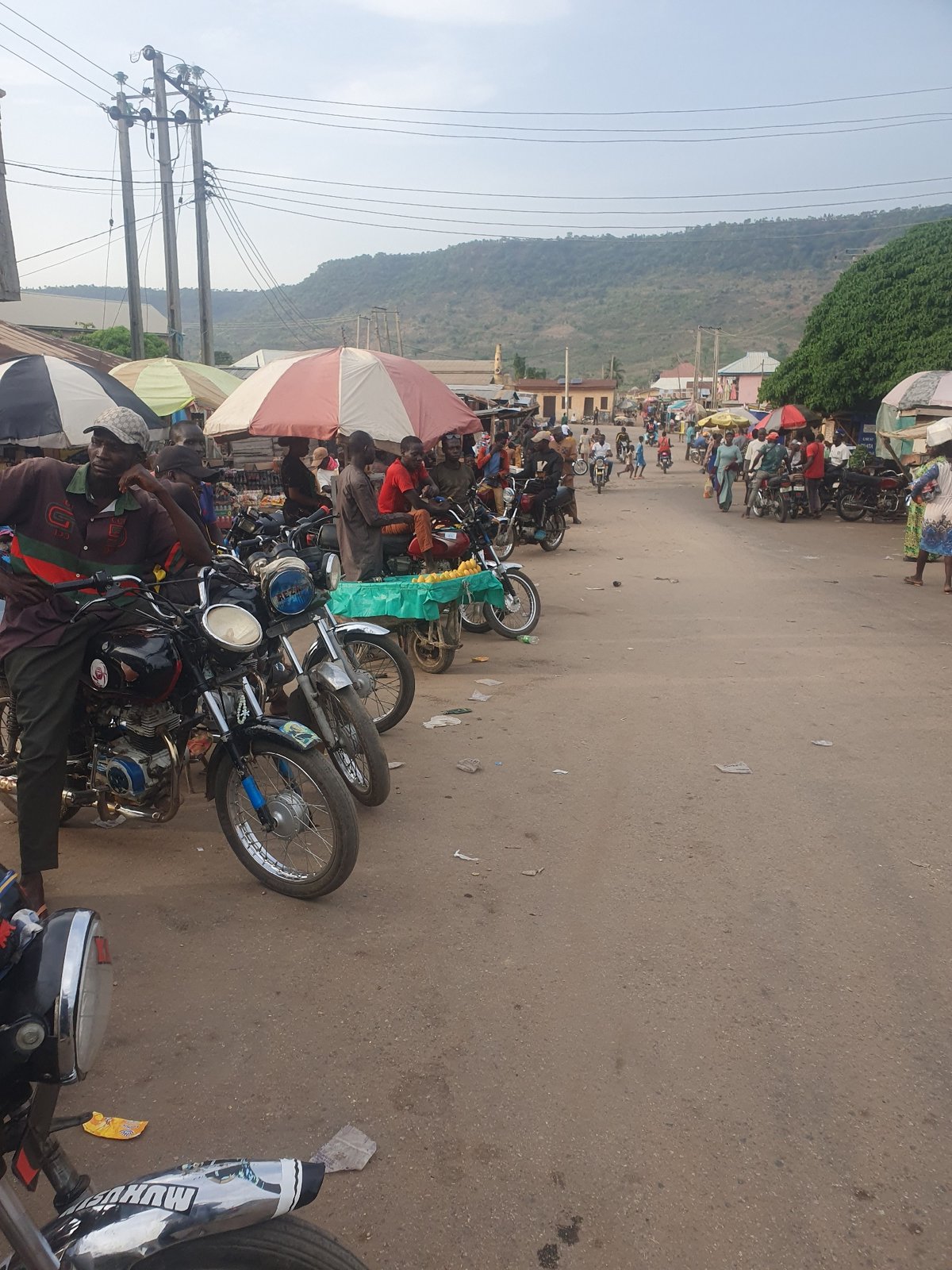 Daily street life documented in Lokoja, Nigeria over six minutes