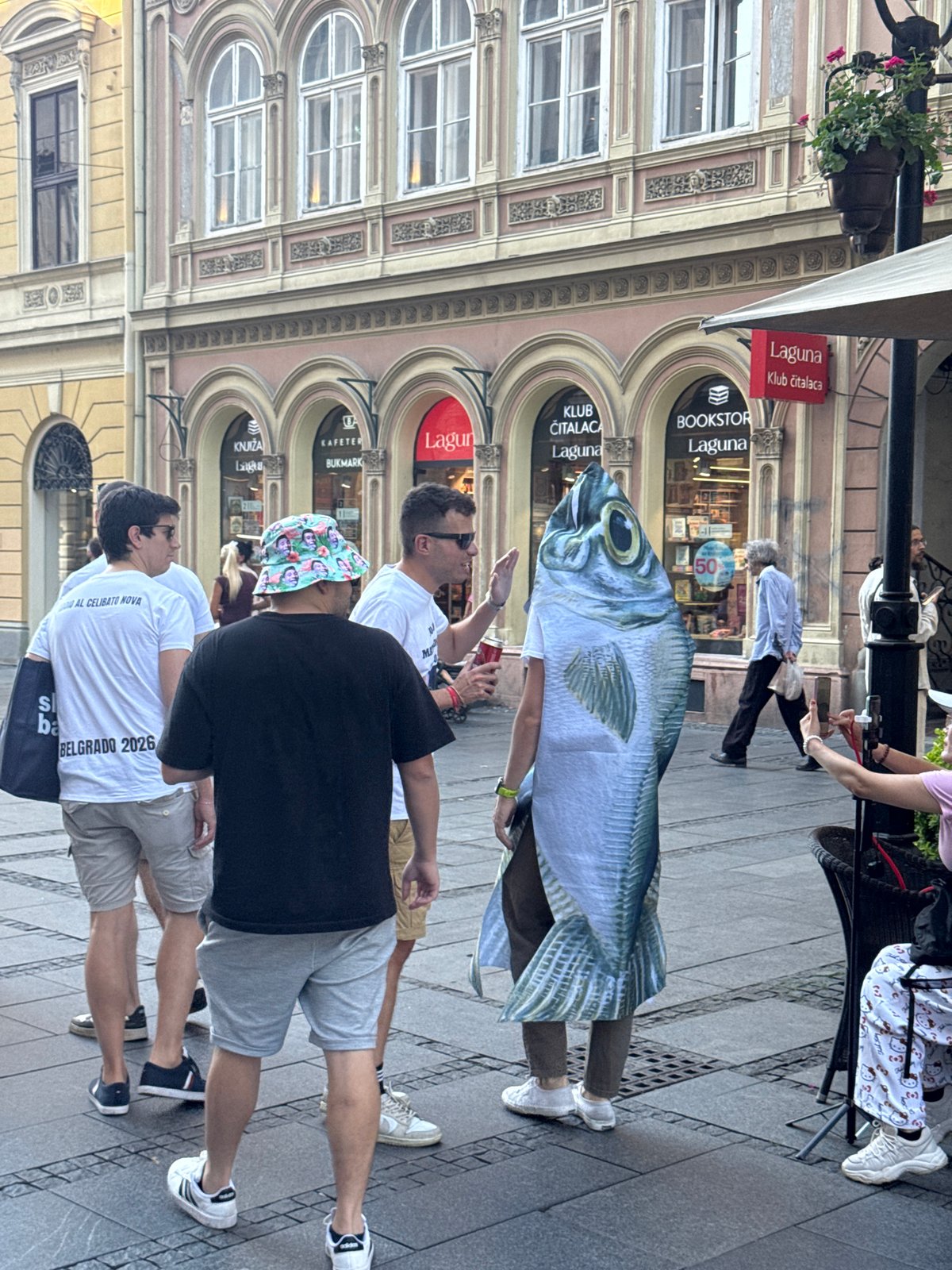 Inflatable fish costume turns heads on Belgrade pedestrian street