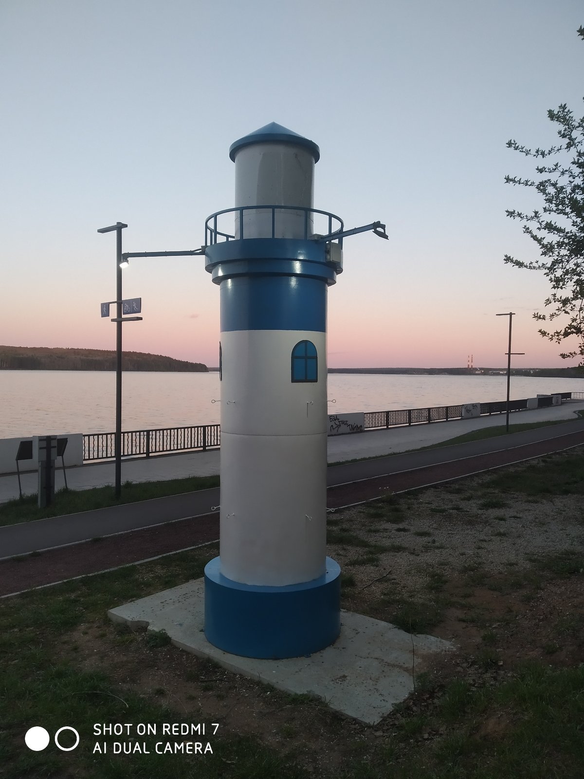 Evening walk documented through Chaikovsky waterfront and parks
