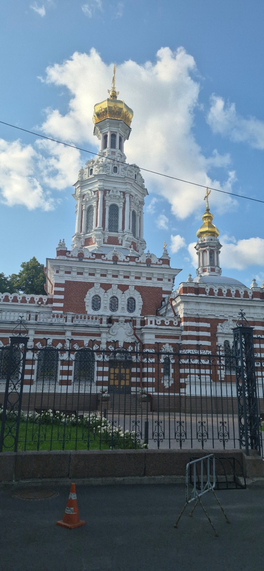 Saint Petersburg church with golden dome on a sunny day