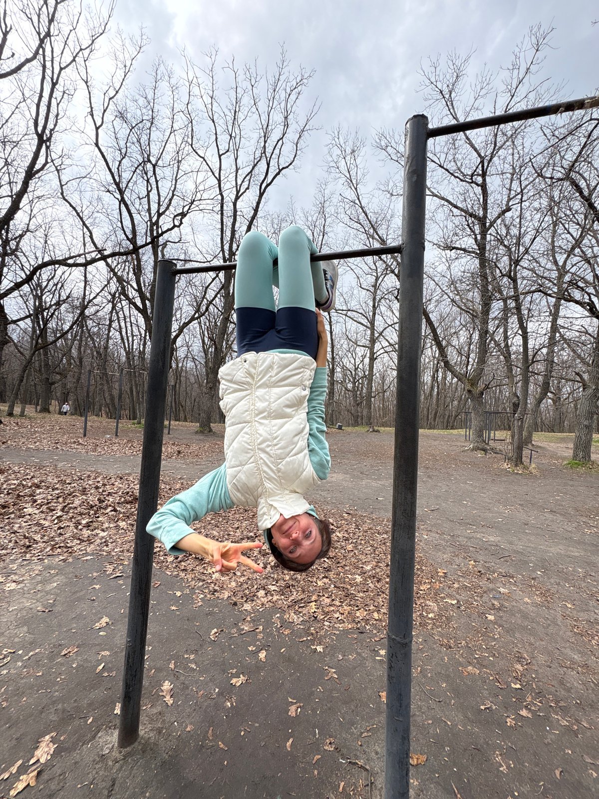 Morning fitness activities captured in Ulyanovsk park