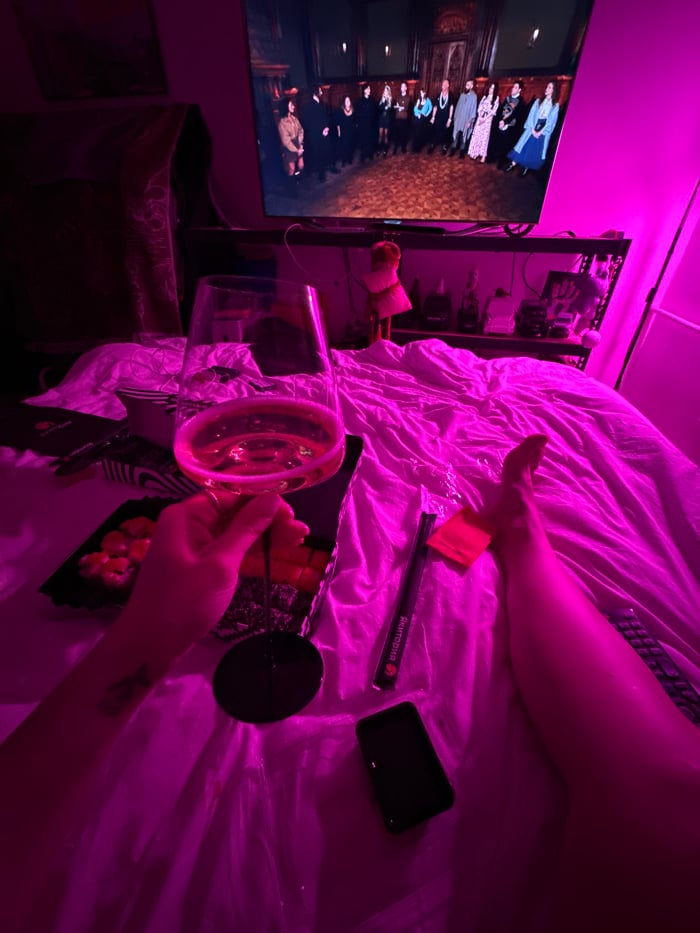 Private celebration with balloons and sushi documented in Moscow