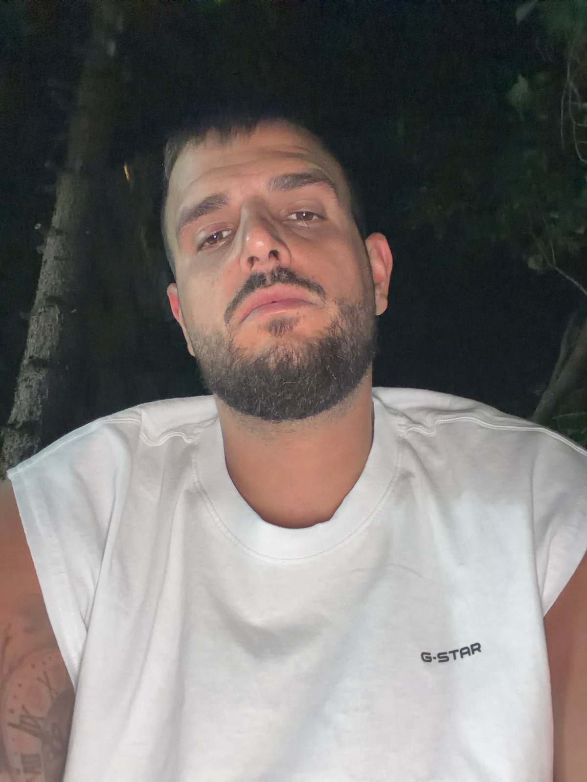 Sofia residents capture casual selfies and pet videos