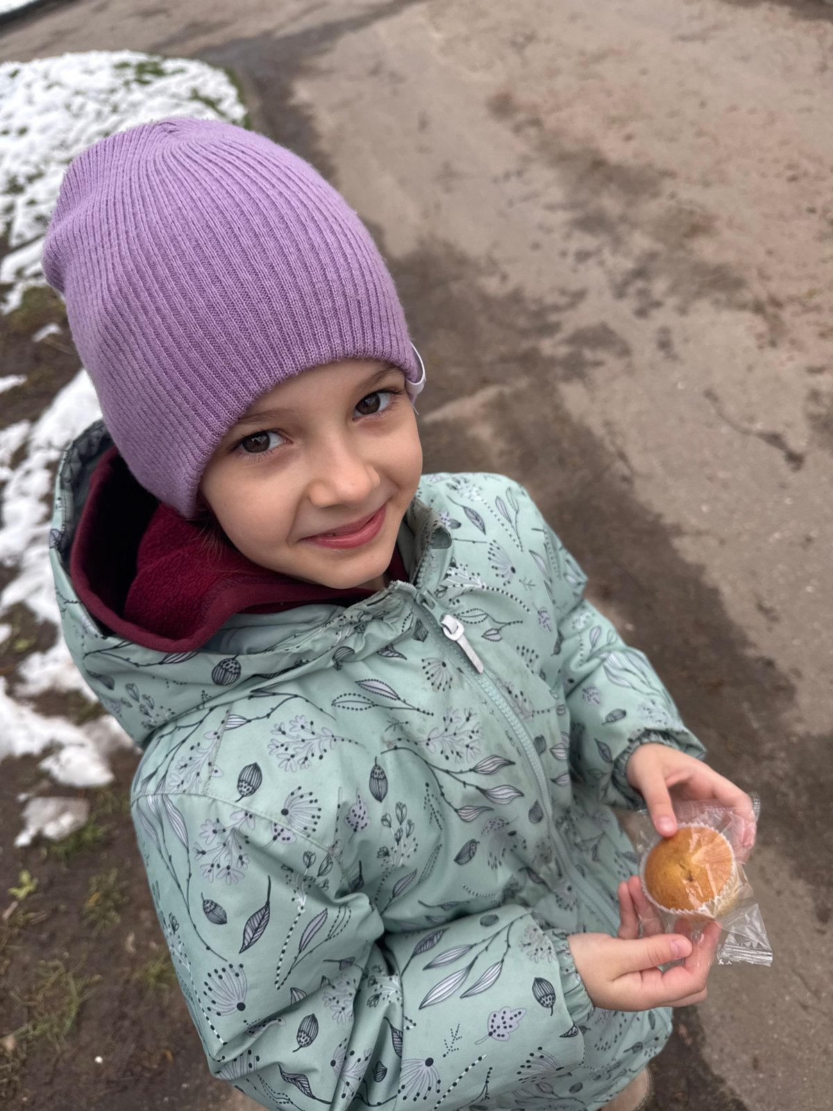 Photo session captures child and woman in Раздолье