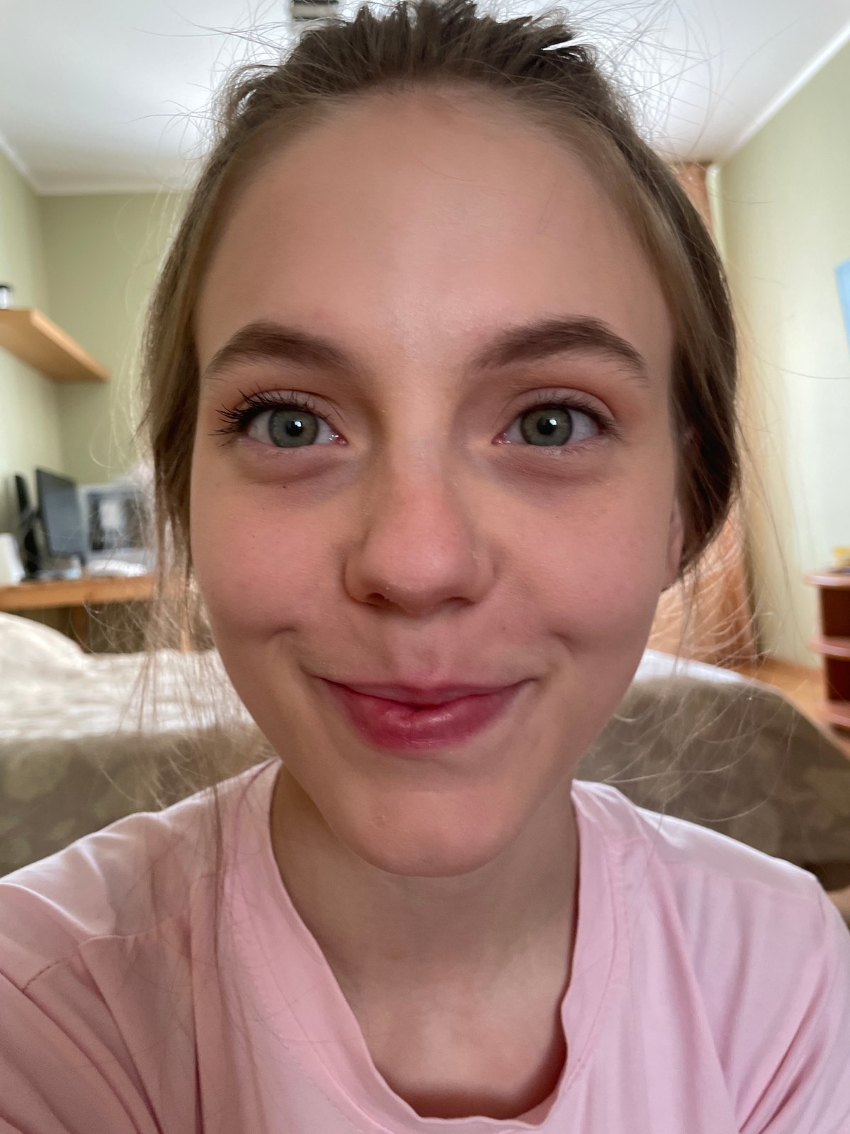 Young woman's late-night beauty routine captured in Ufa