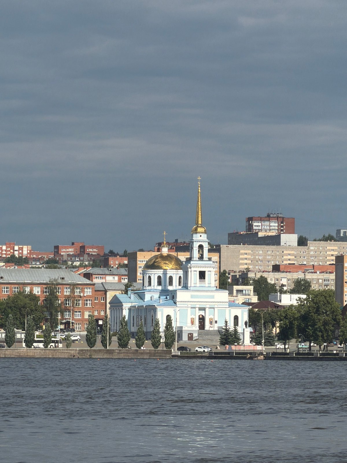 Panoramic view captured of Votkinsk's Church of Transfiguration