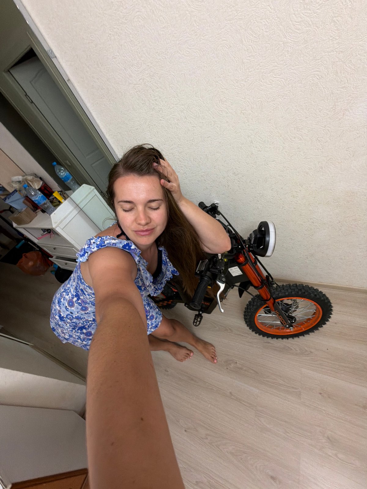 Woman documents daily life moments across Sochi, Russia