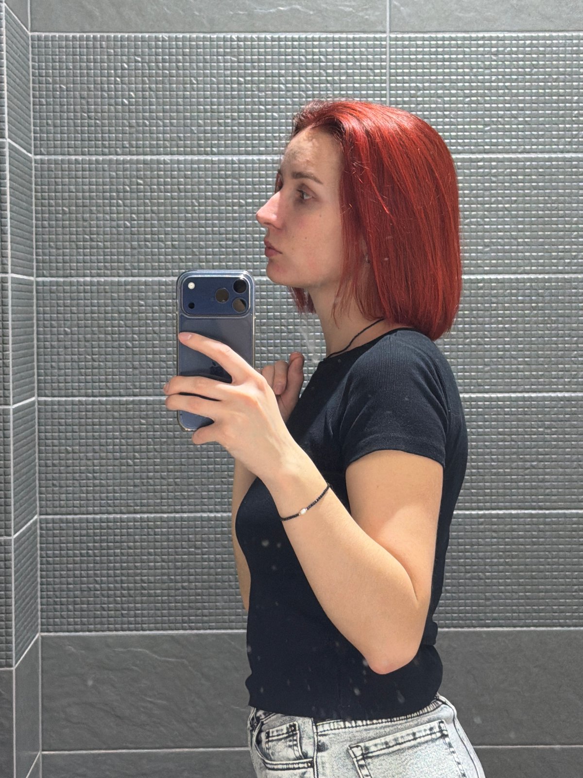 Woman, pets captured in bathroom moments in Chaikovsky, Russia
