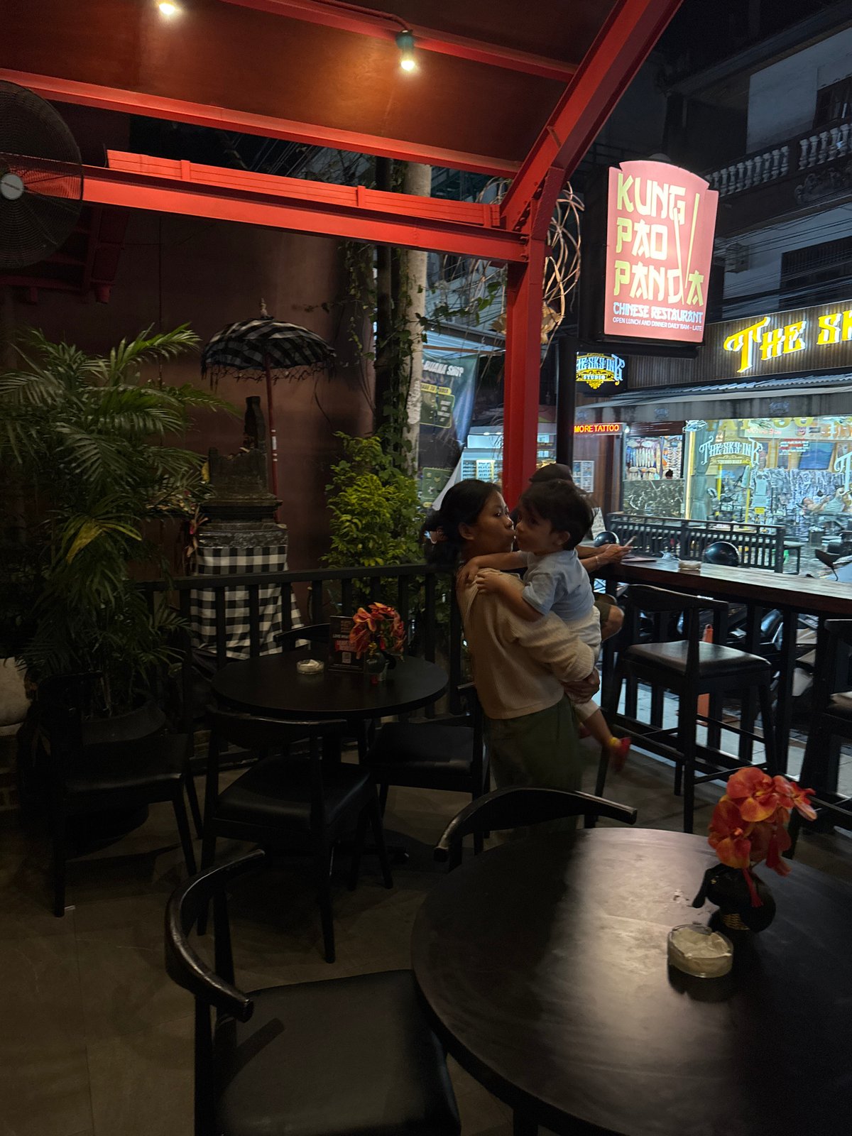 Dinner and nightlife around a Chinese restaurant in Kuta, Bali