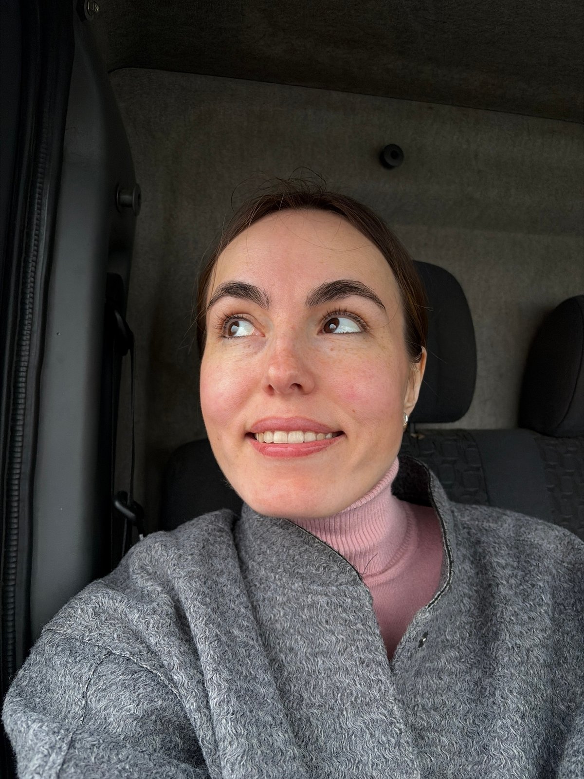 Woman observed in vehicle trunk in Izhevsk, Russia
