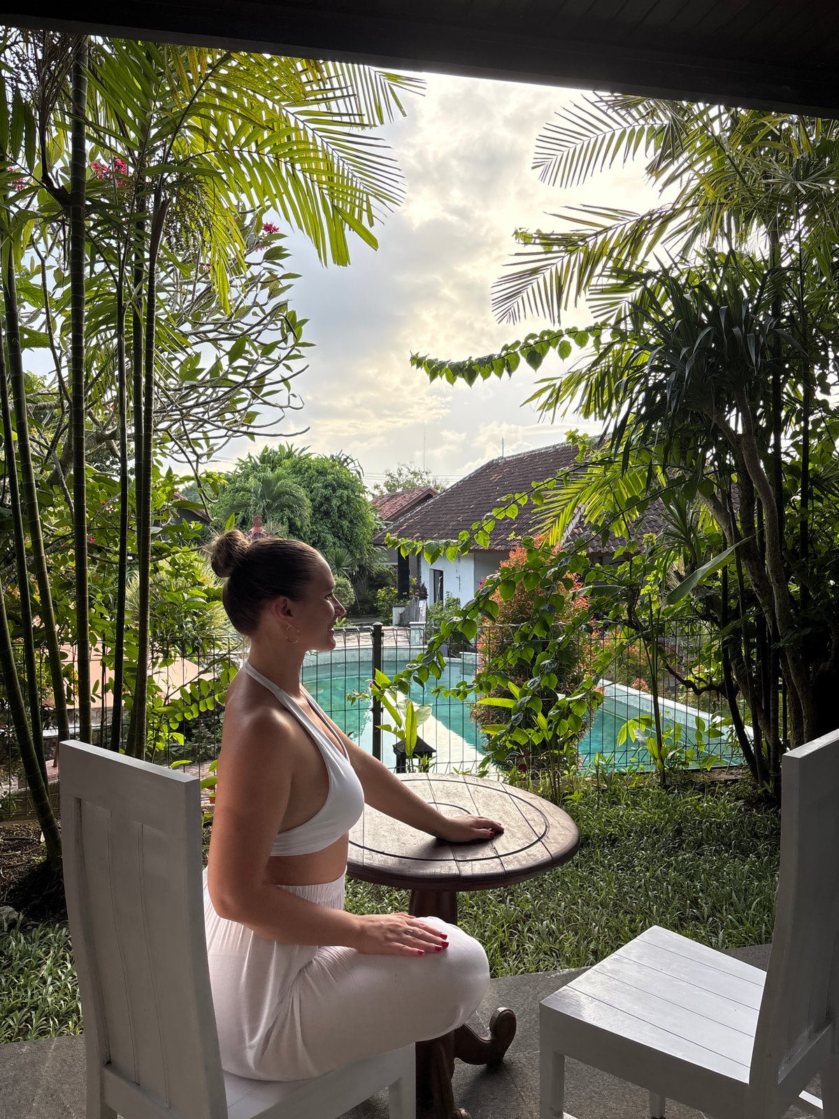 Morning leisure activities captured at Kuta Selatan tropical resort