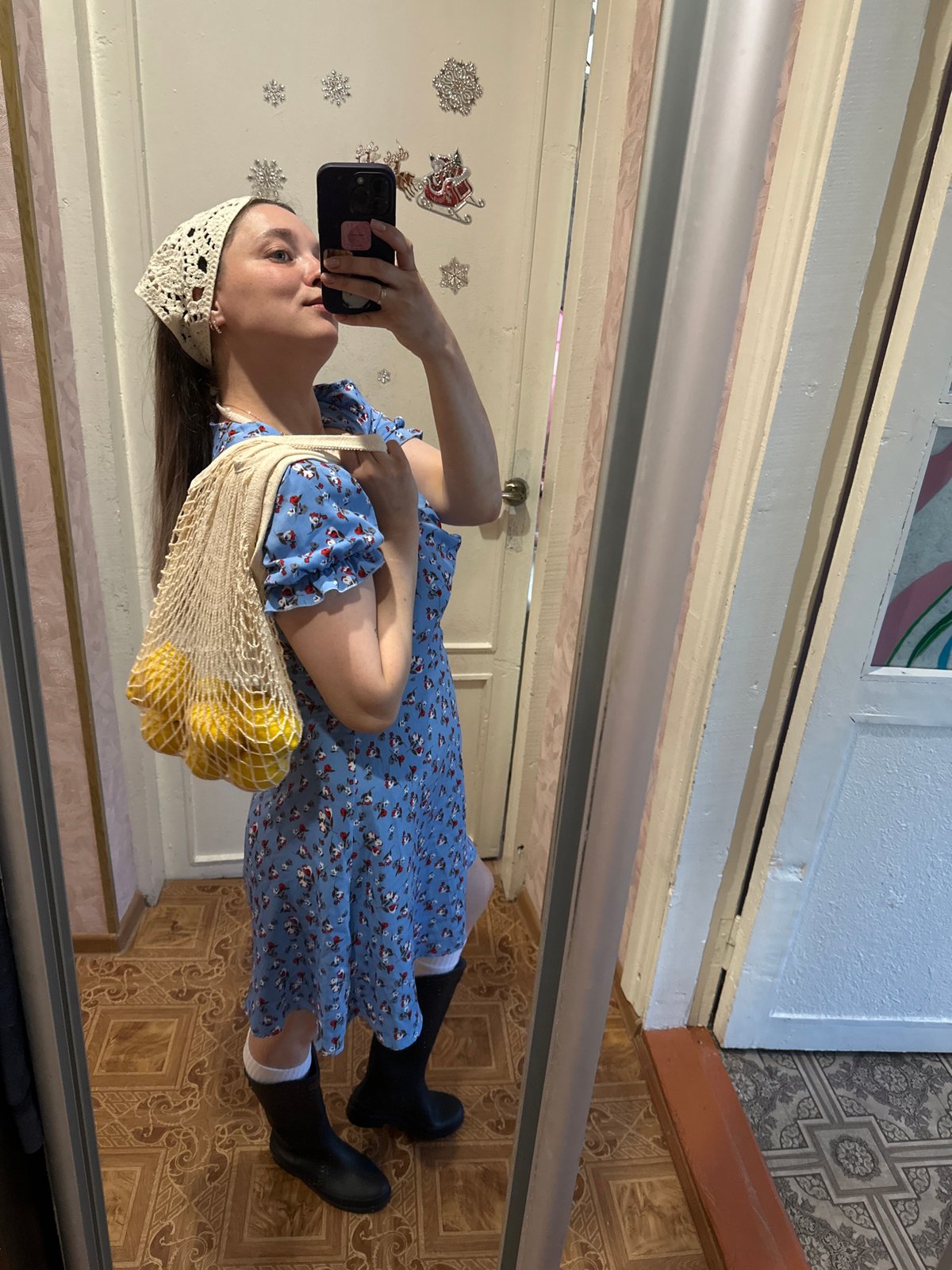 Summer day in Yaroslavka: selfies, strawberries, and outdoor play