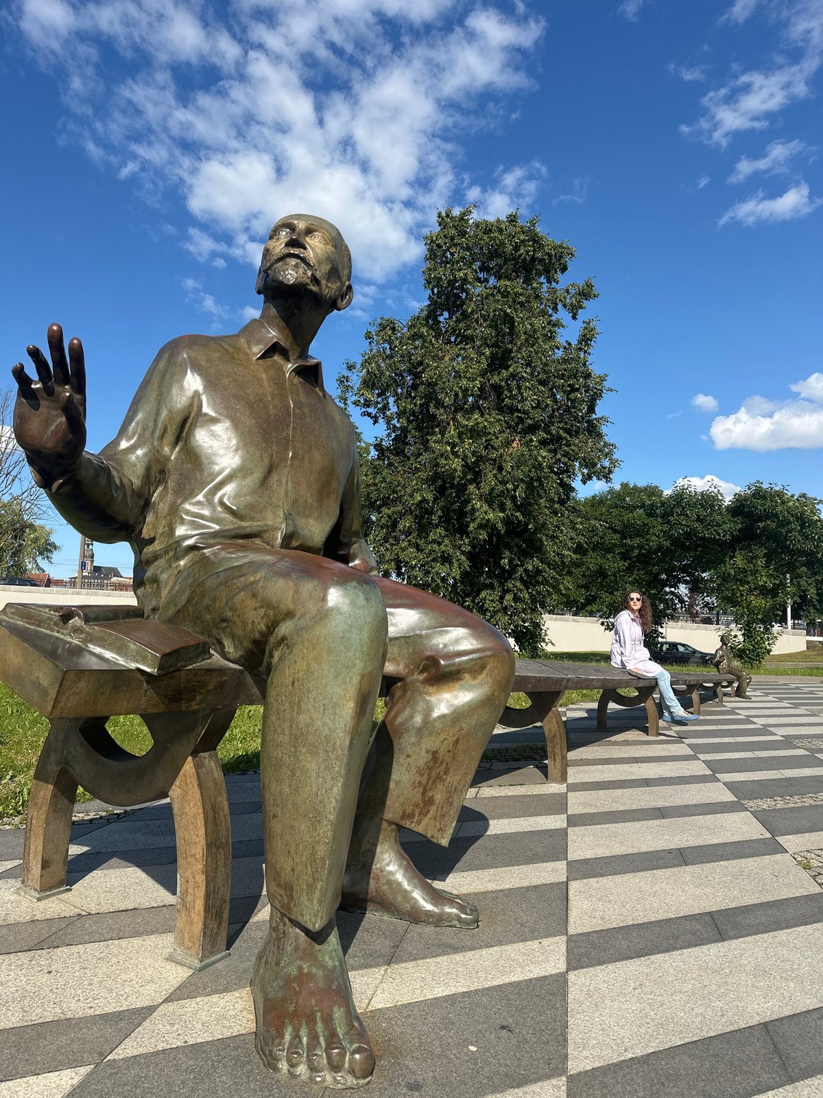 Modern architecture and public art in central Riga