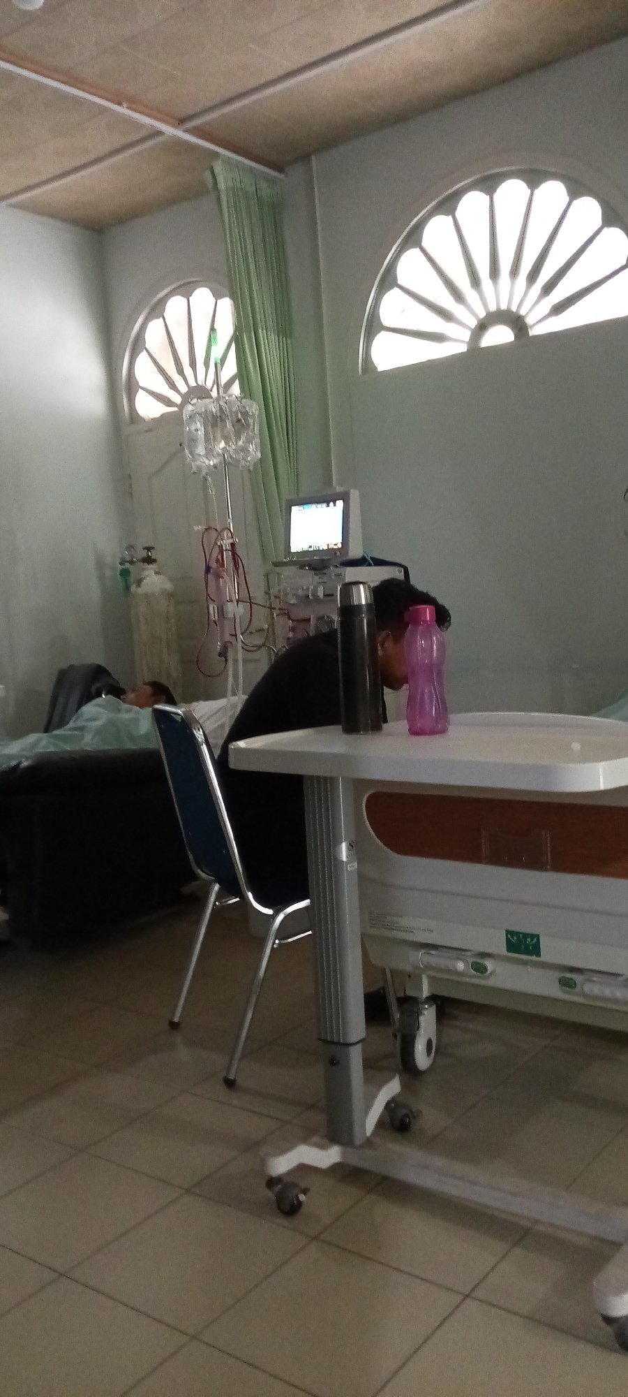 Dialysis treatment sessions documented at Lhokseumawe medical facility
