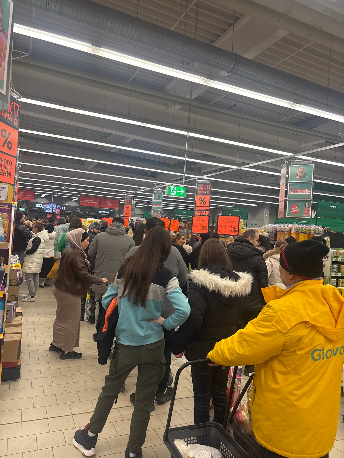Long supermarket queue forms in Plovdiv, Bulgaria