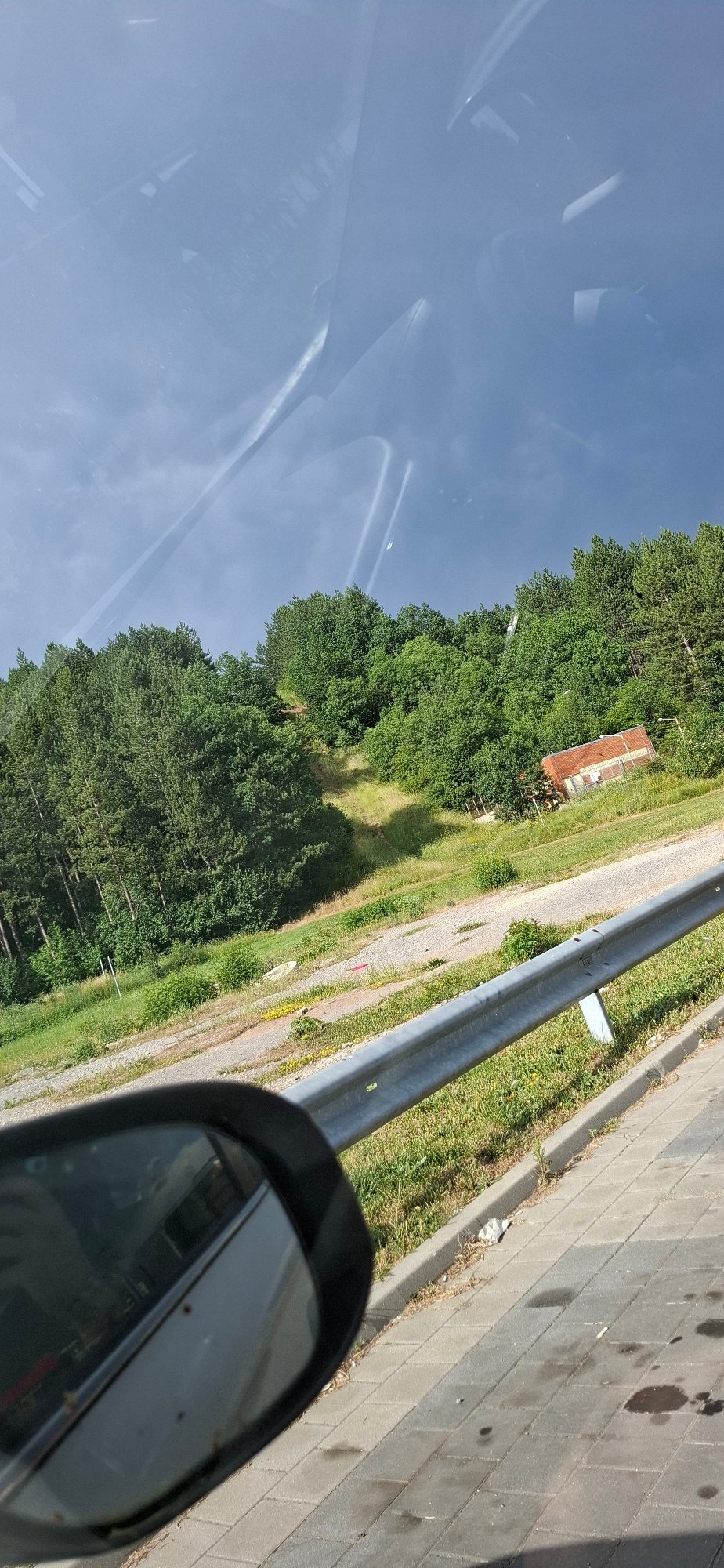 Errands and car snapshots around Pernik on a grey afternoon