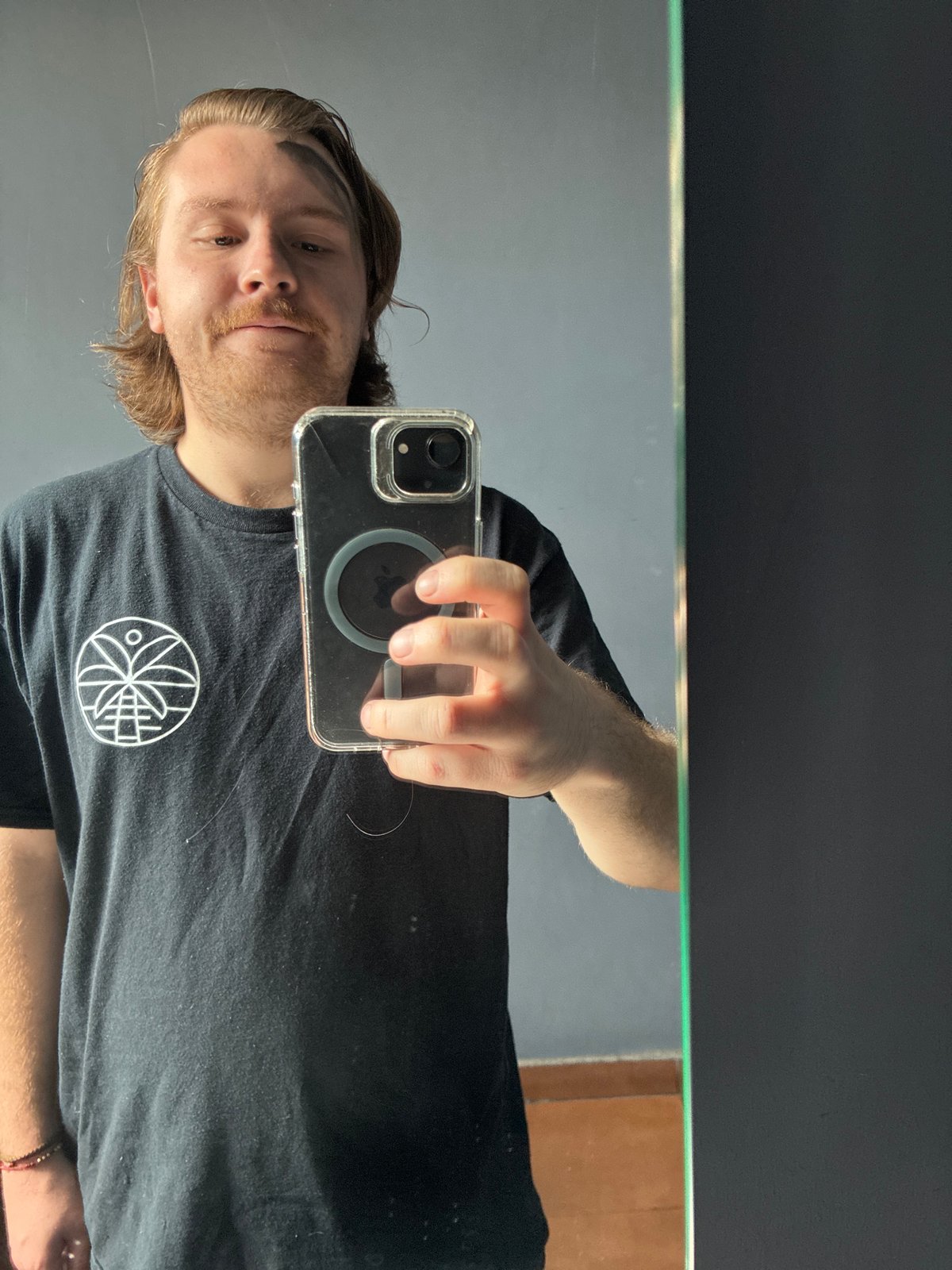 Man Takes Multiple Selfies in Cuautitlán Izcalli Mirror Session