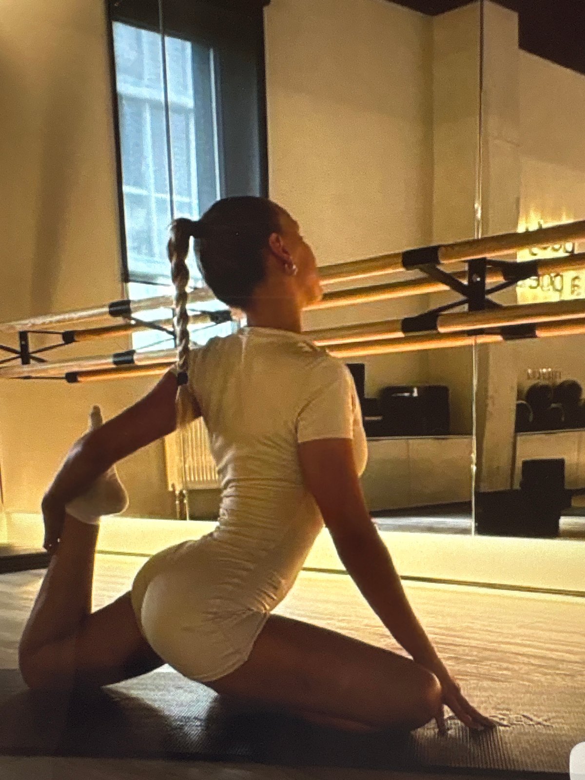 Beauty hauls, workouts, and city streets on a June evening
