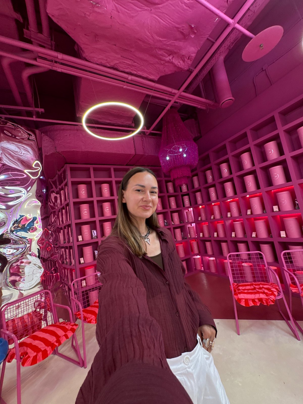 Moscow café crawl hits a pink-themed spot and Surf Coffee.