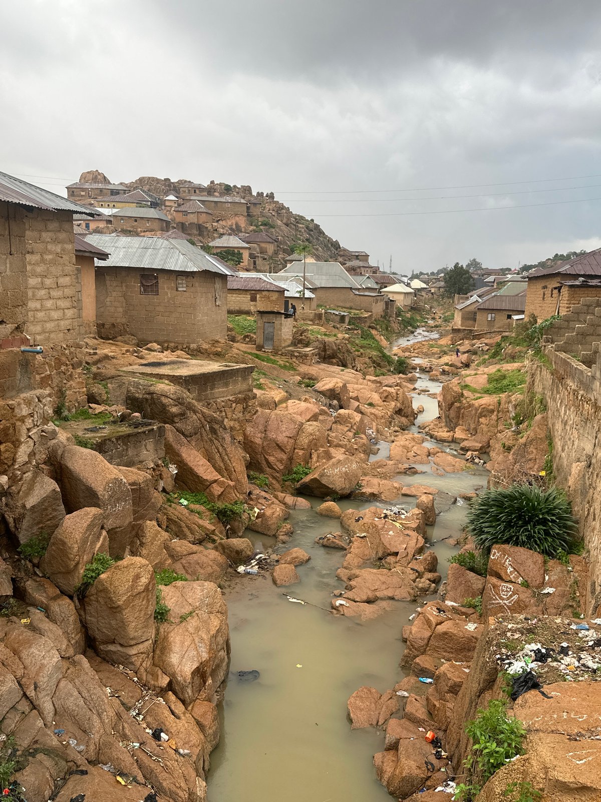 Witness documents rocky settlements and daily life in Jos, Nigeria