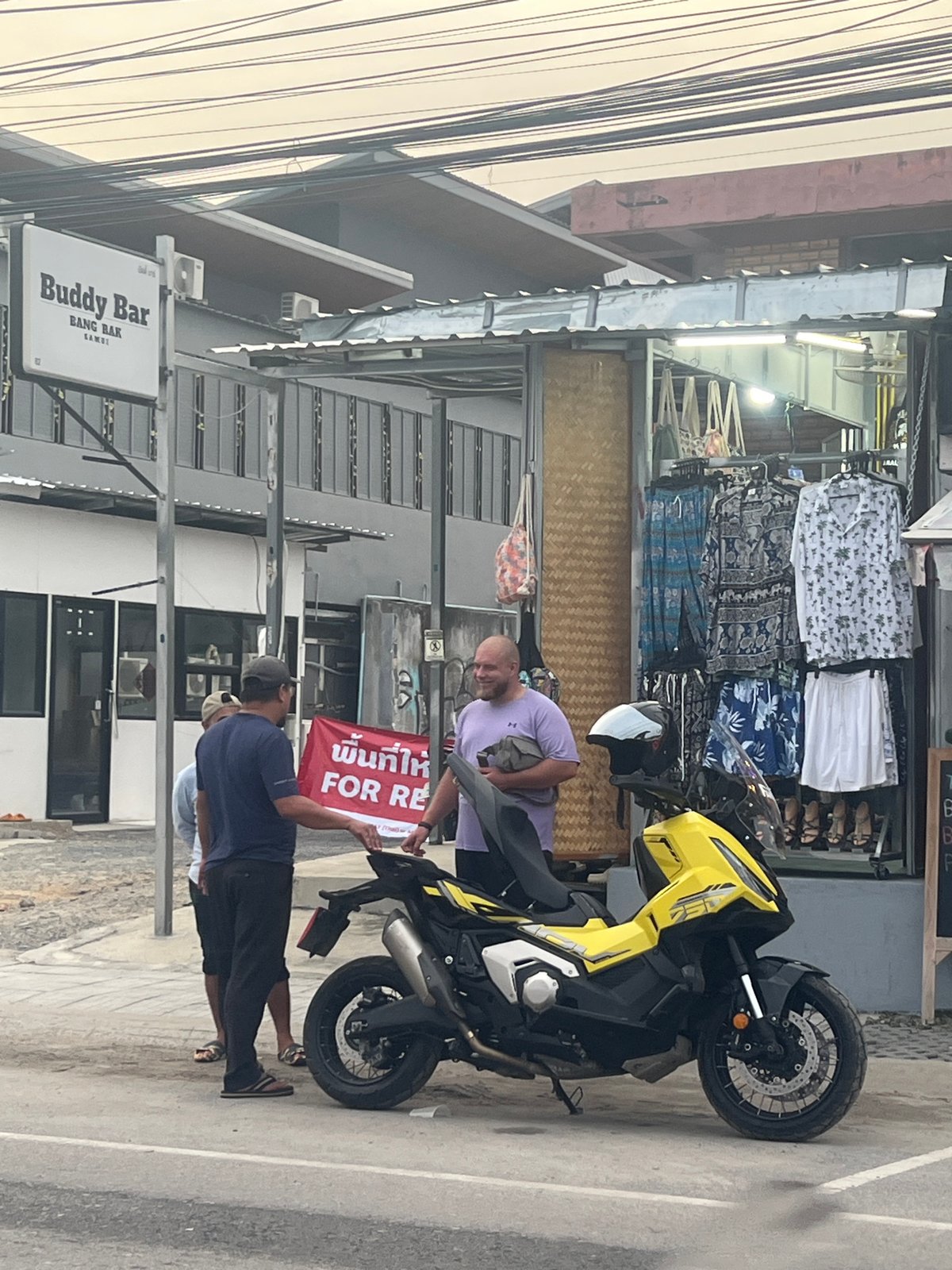 Ko Samui street life: traffic, construction, and local commerce