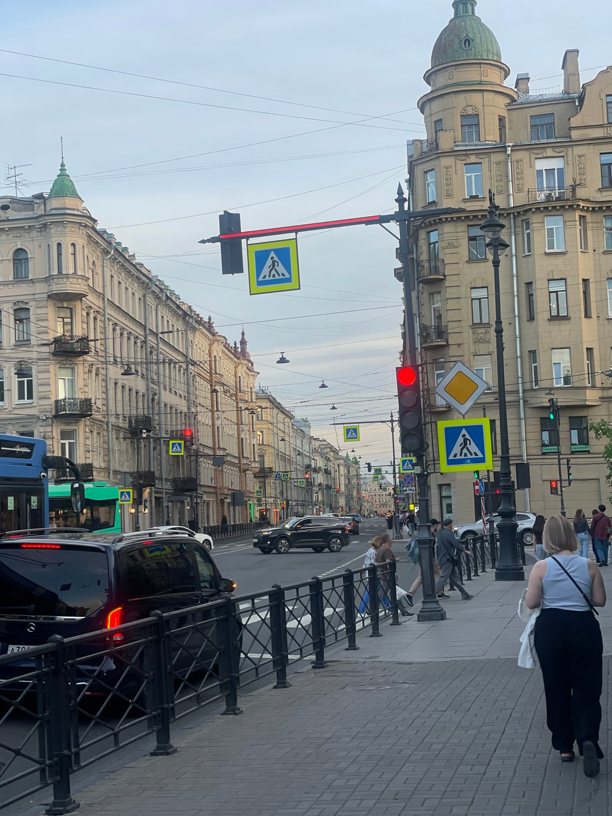 Witness Documents Afternoon Street Life Across Saint Petersburg Districts