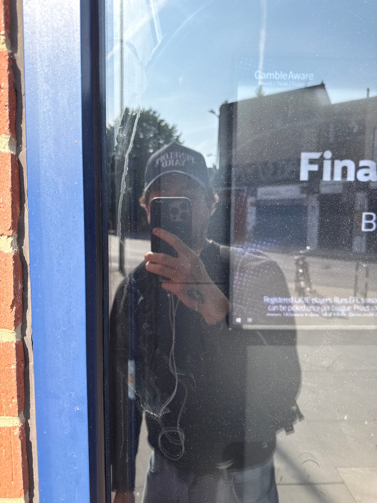 Photographer documents Islington storefronts on St. Thomas's Road