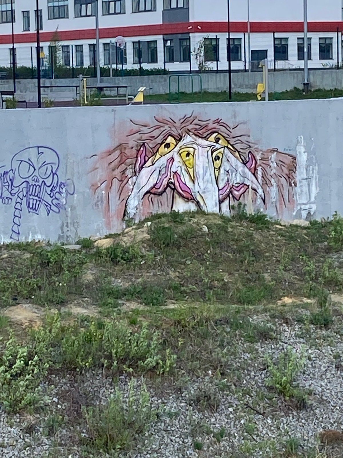 Spring day documented through Yekaterinburg street art and blooming trees