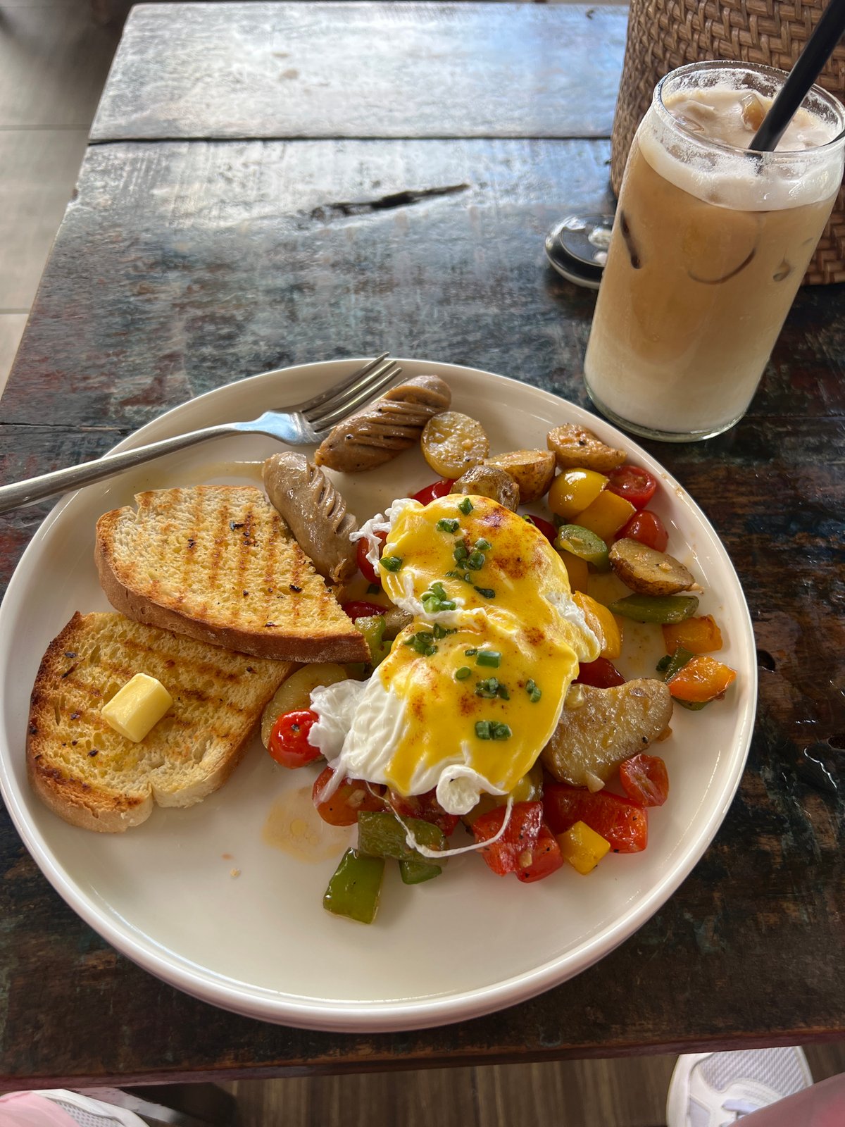 Breakfast documentation in North Kuta captures poached eggs meal