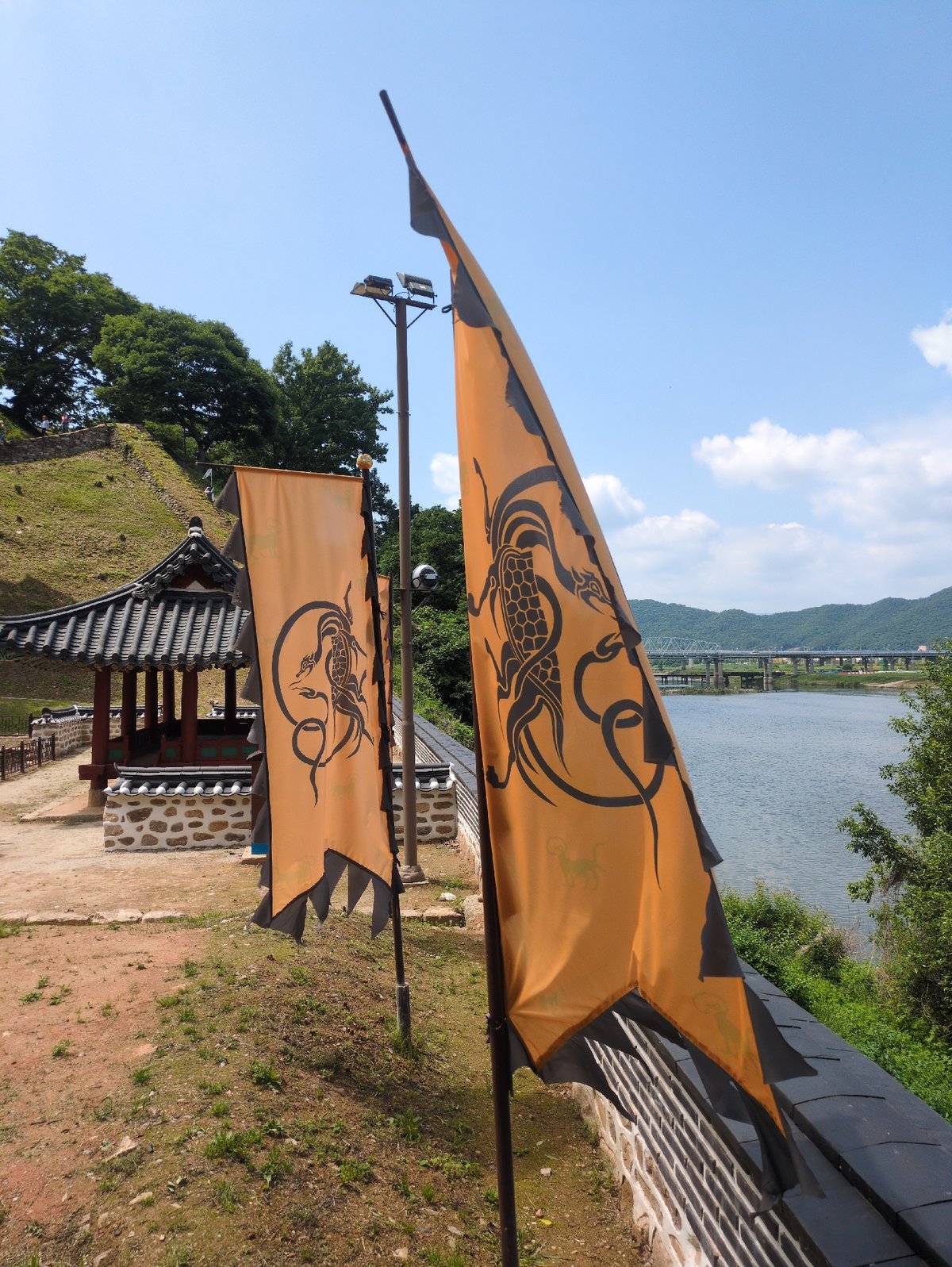 Early morning tour of Gongju fortress and river landmarks