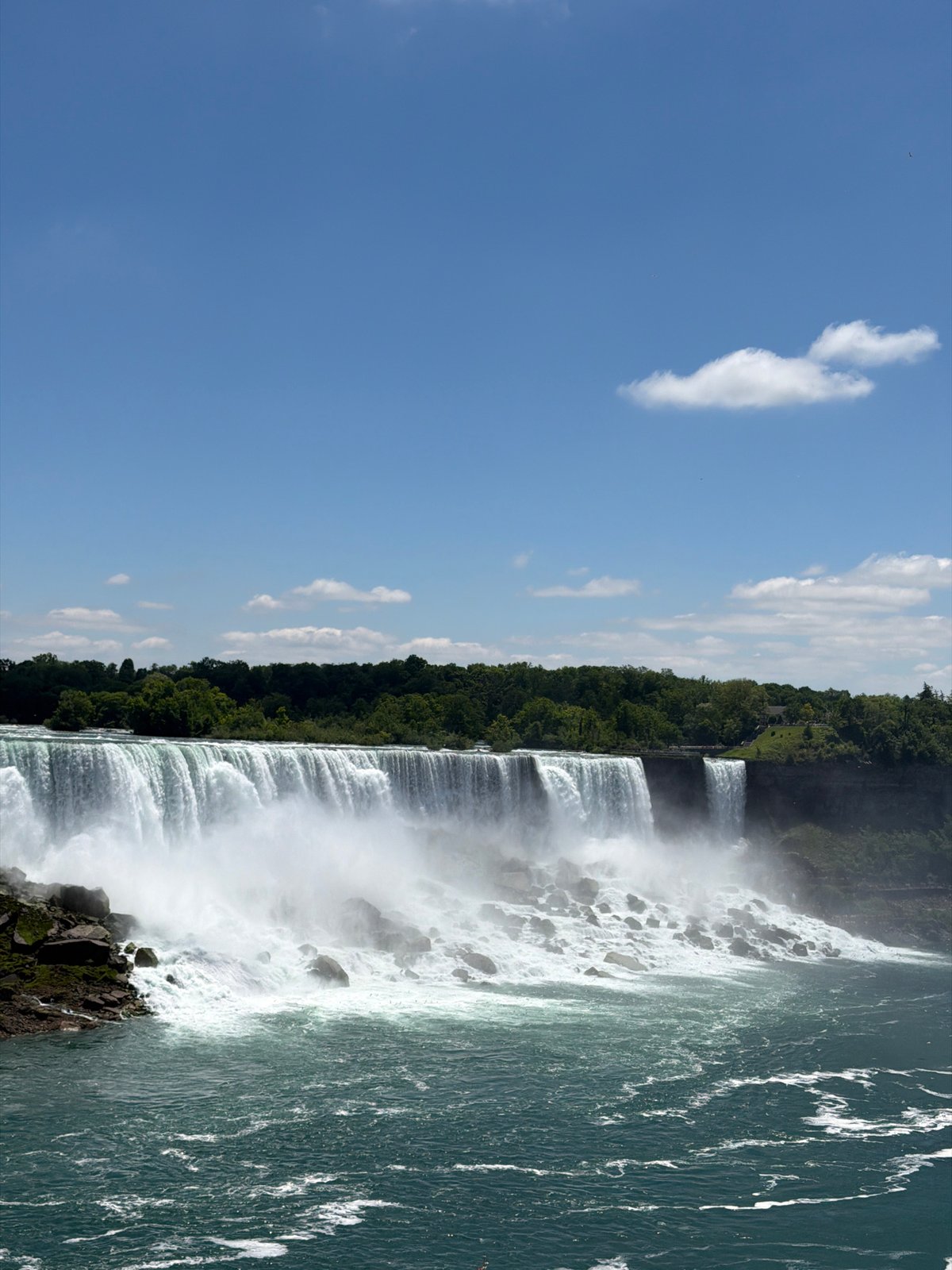 Tourist documents Niagara Falls views and dining experience