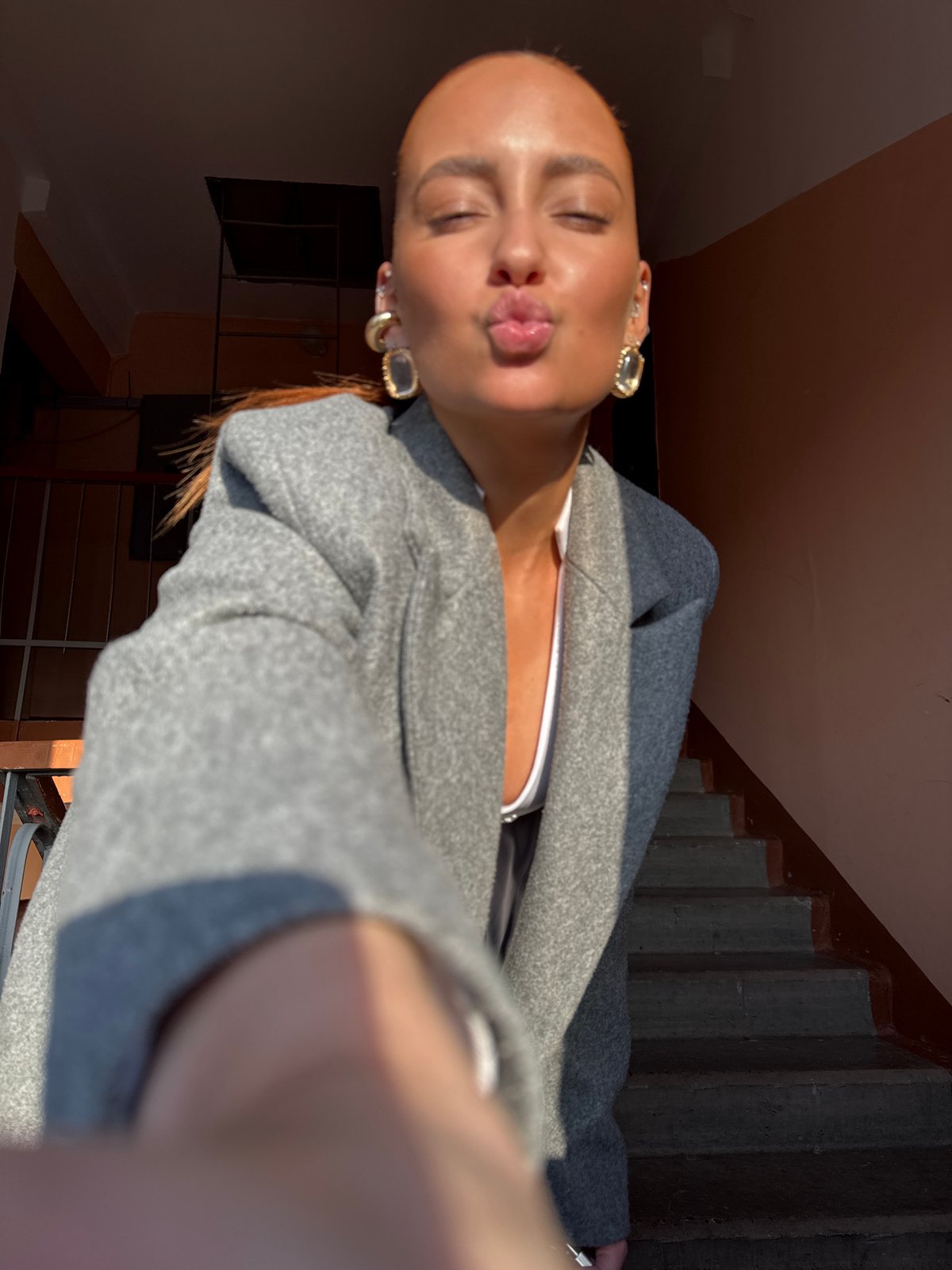 Personal moments captured across Chaikovsky, Russia during afternoon hours