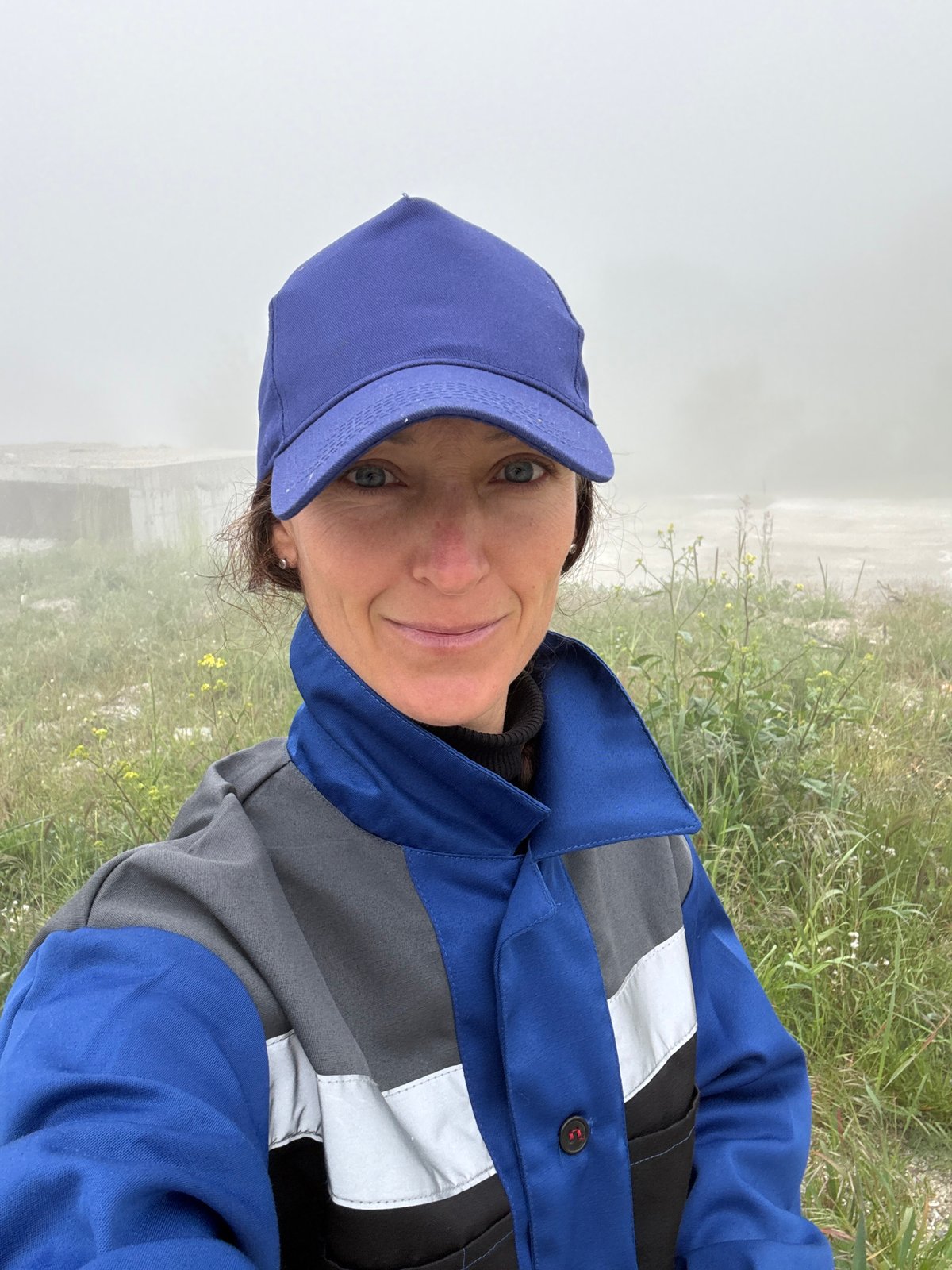 Morning portraits and flowers captured in foggy Chaika, Ukraine