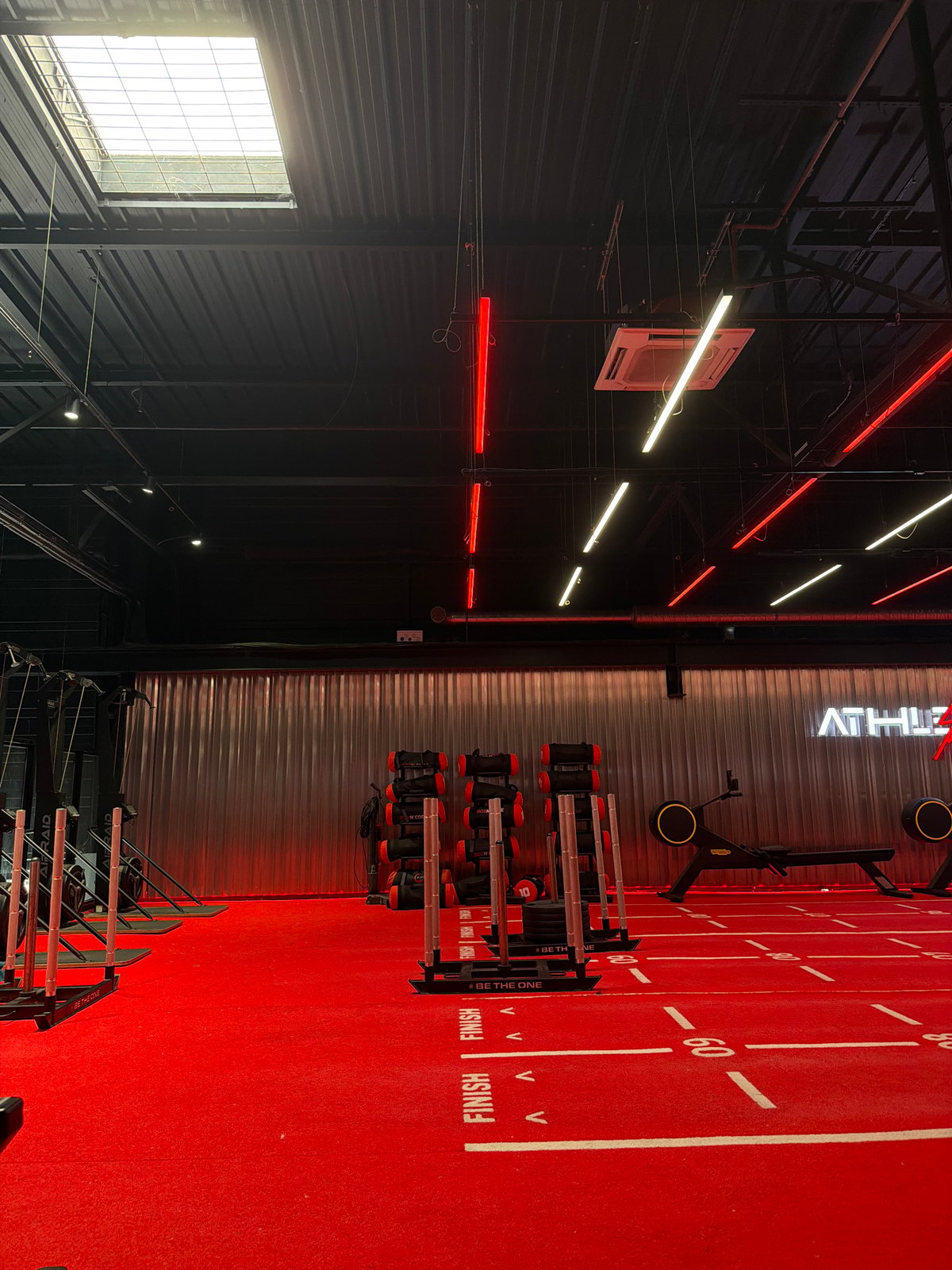 Workout session at Athluz gym in Strasbourg