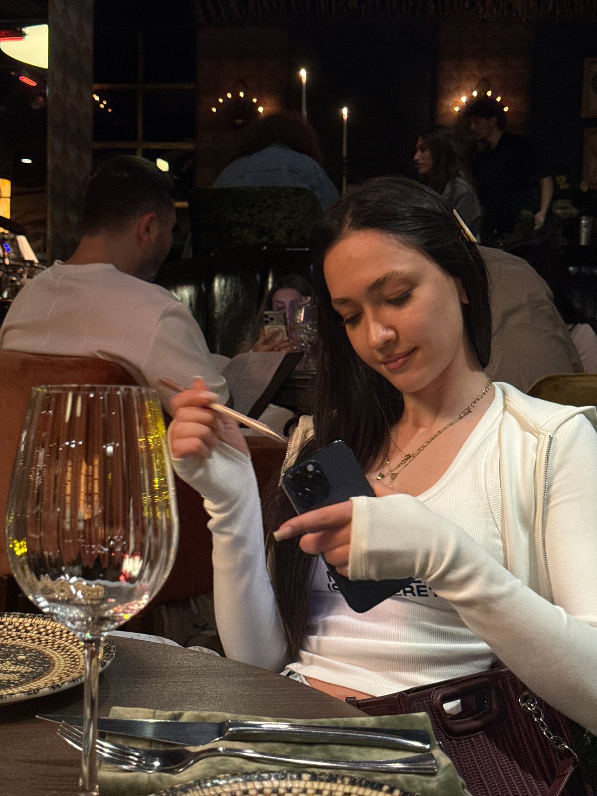 Evening dining and concert activity documented in Yerevan