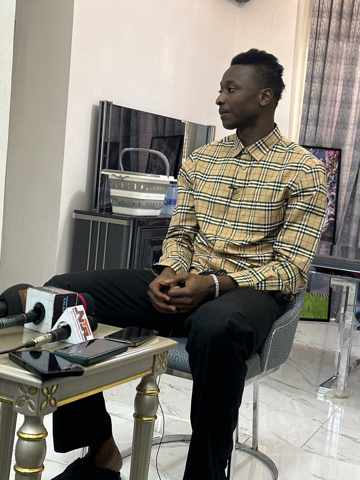 Indoor gatherings and interviews in Unguwar Sarki, Nigeria