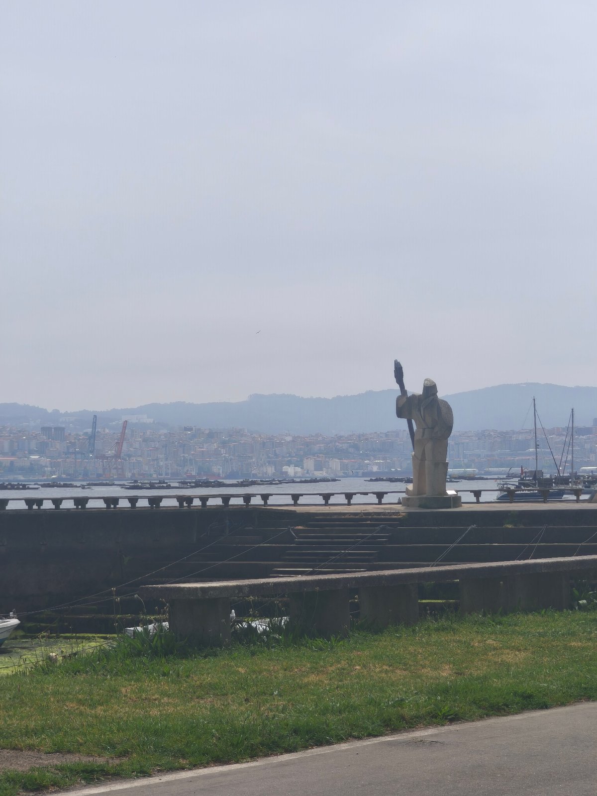 Tranquil coastal scenes captured in Moaña, Spain waterfront